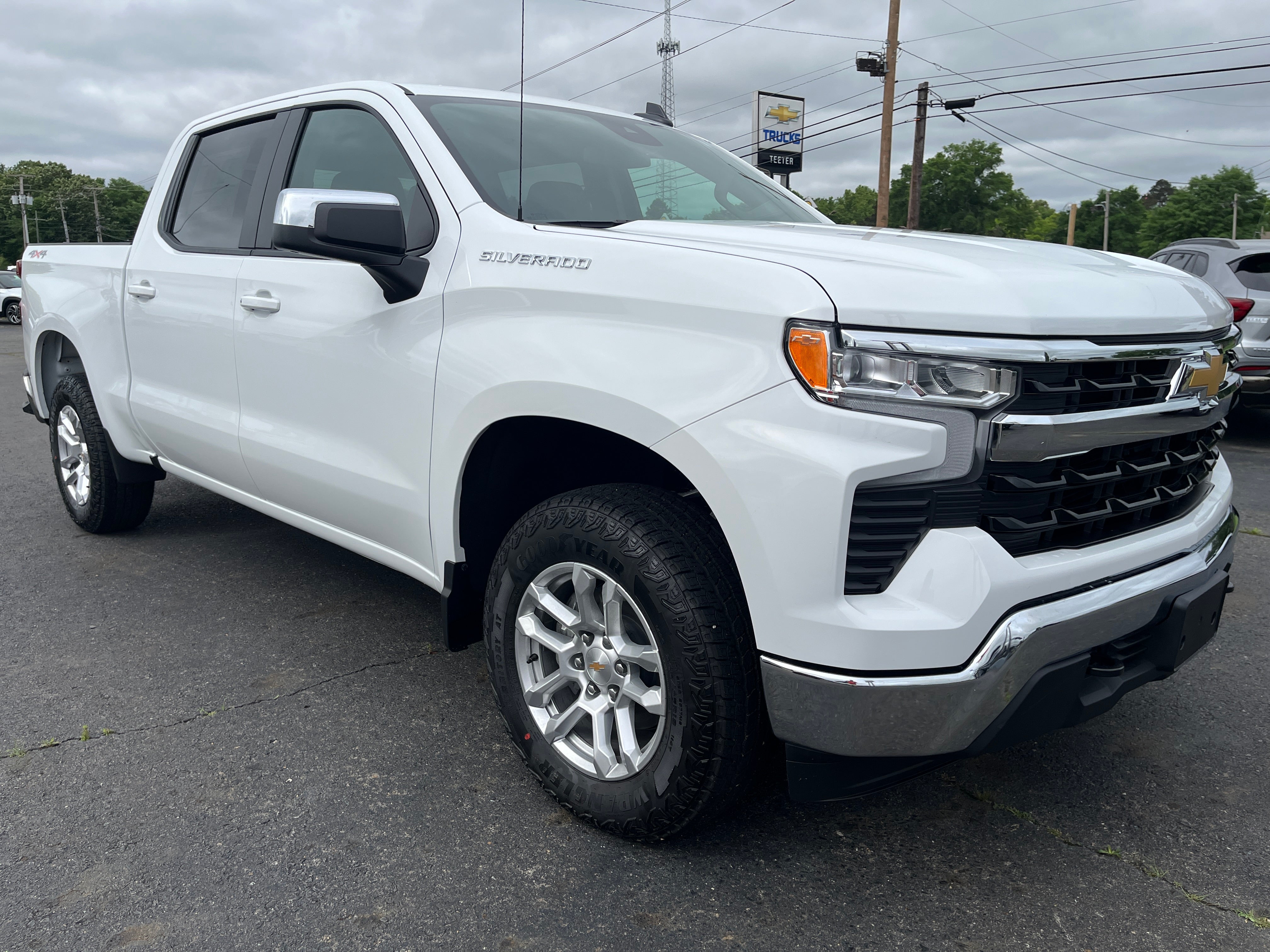 2026 Chevrolet Silverado 1500 LT