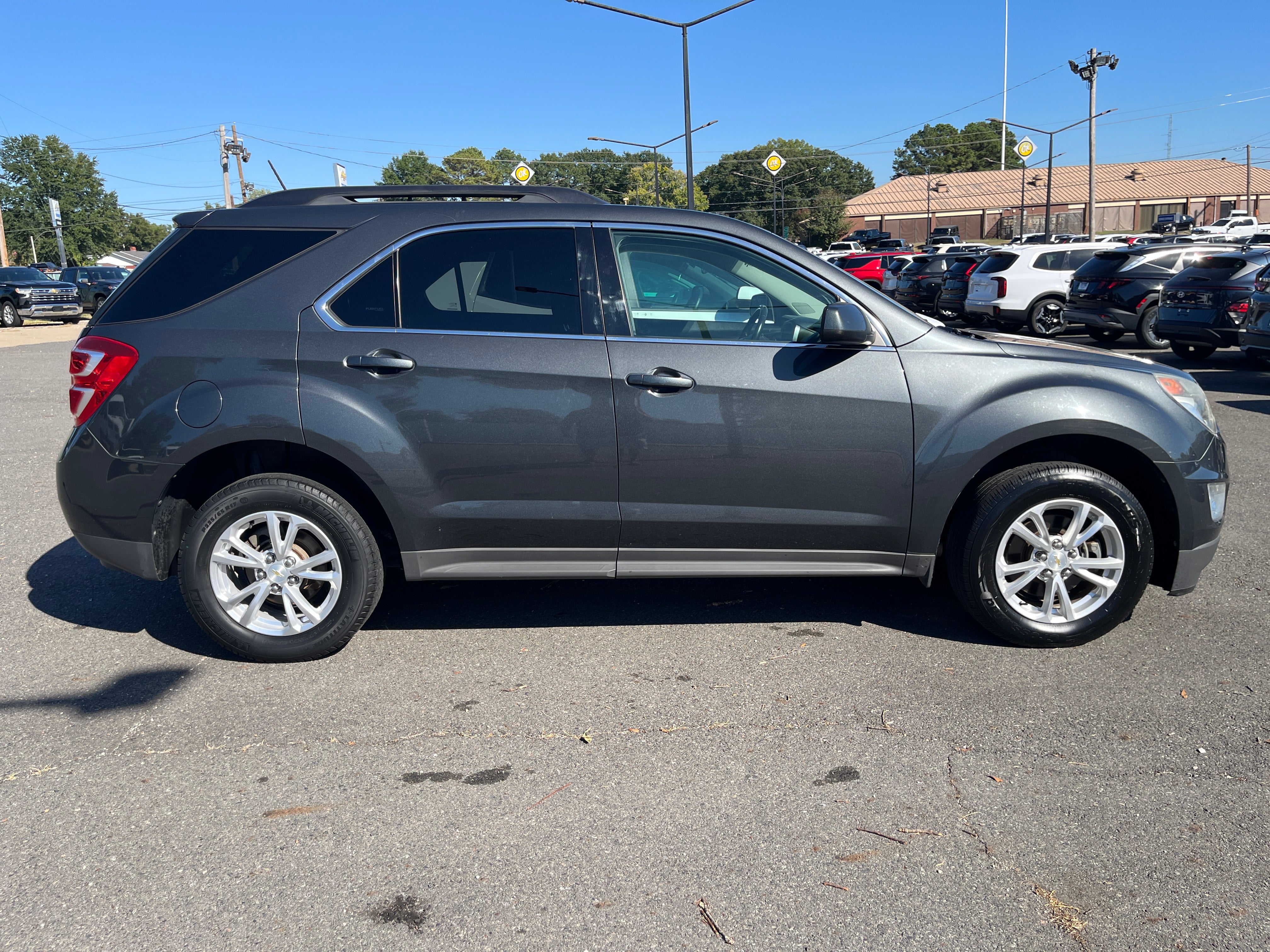 2017 Chevrolet Equinox LT
