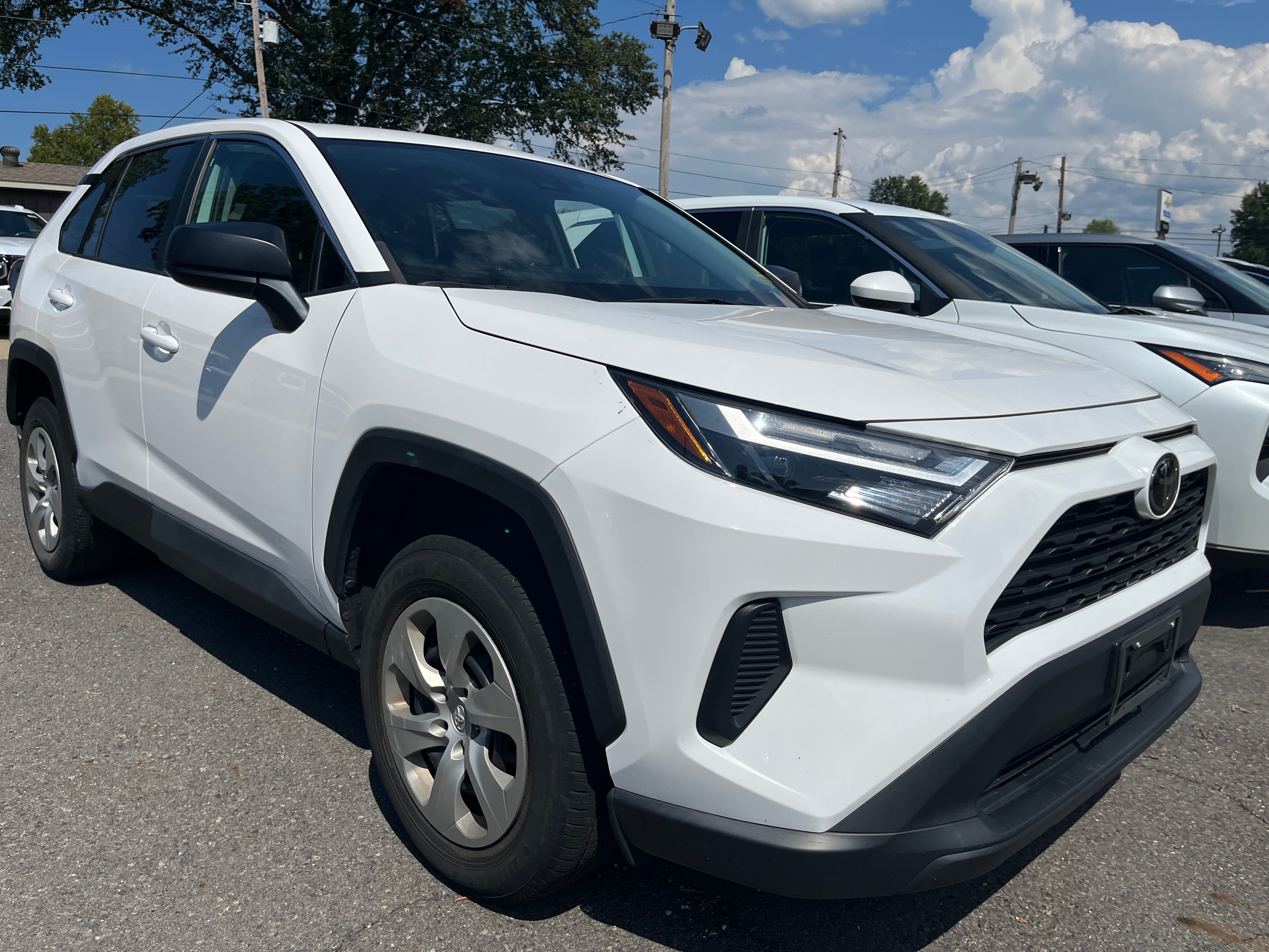 2023 Toyota RAV4 LE