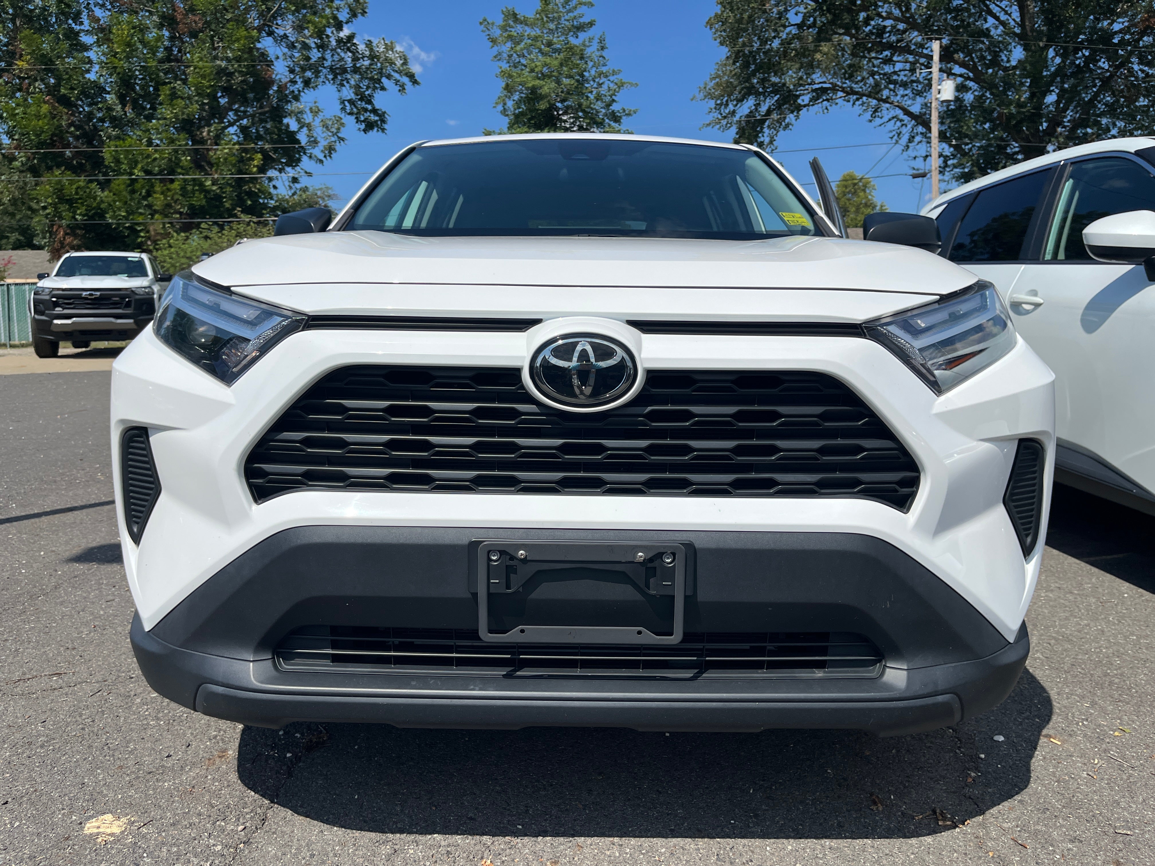 2023 Toyota RAV4 LE