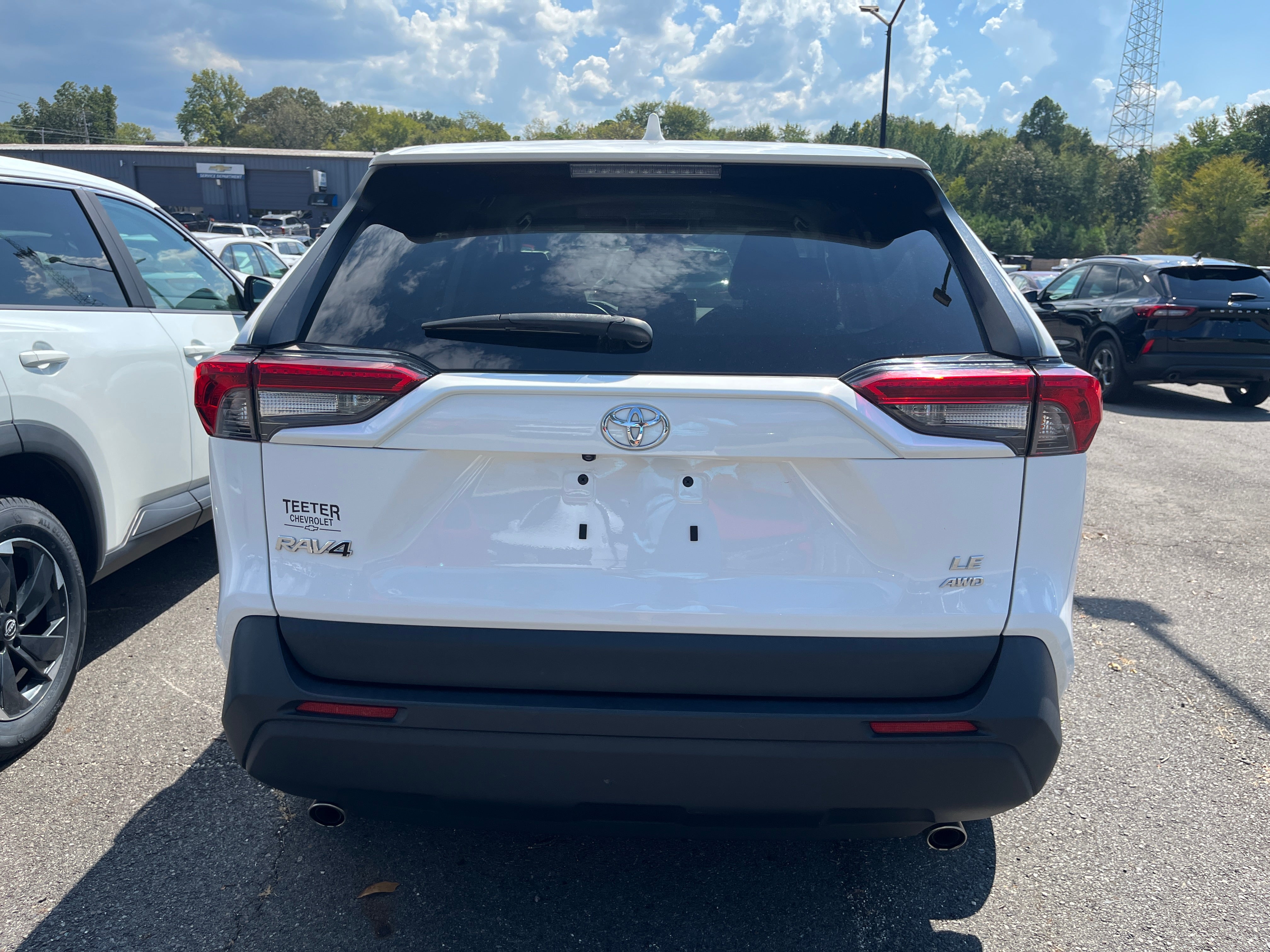 2023 Toyota RAV4 LE