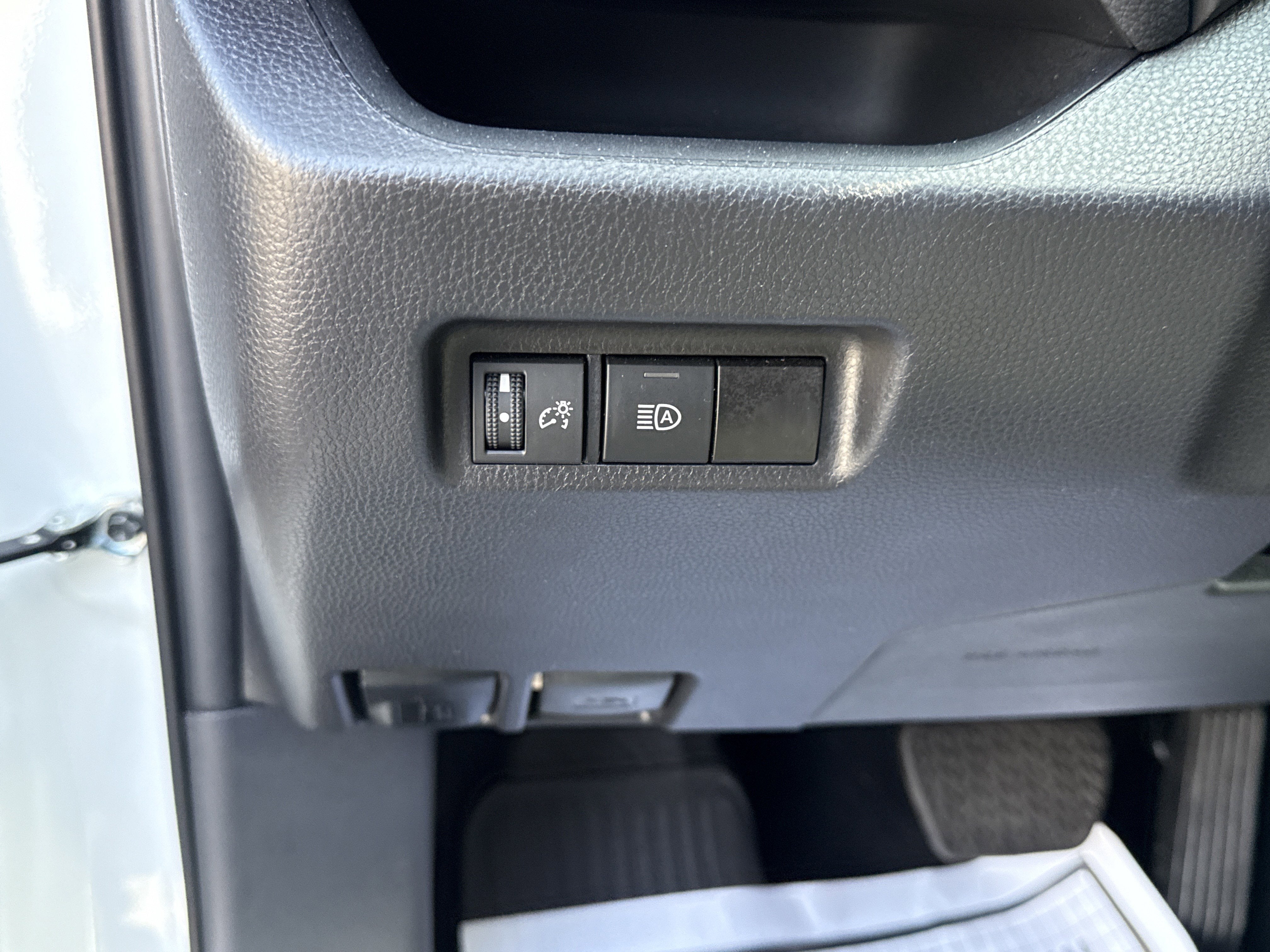 2025 Toyota RAV4 Base