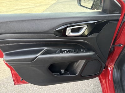 2023 Jeep Compass (RED) Edition