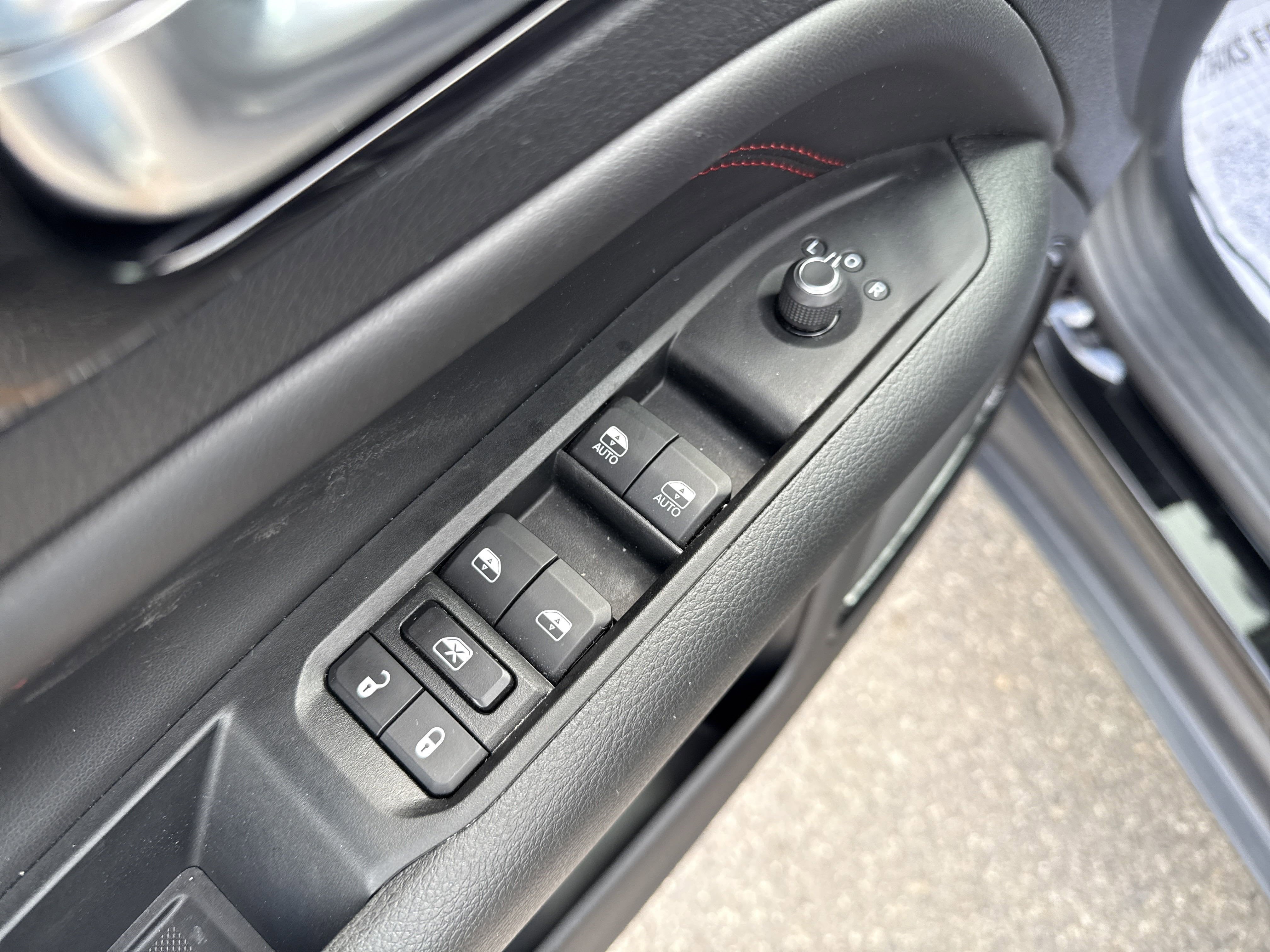 2022 Jeep Compass Base