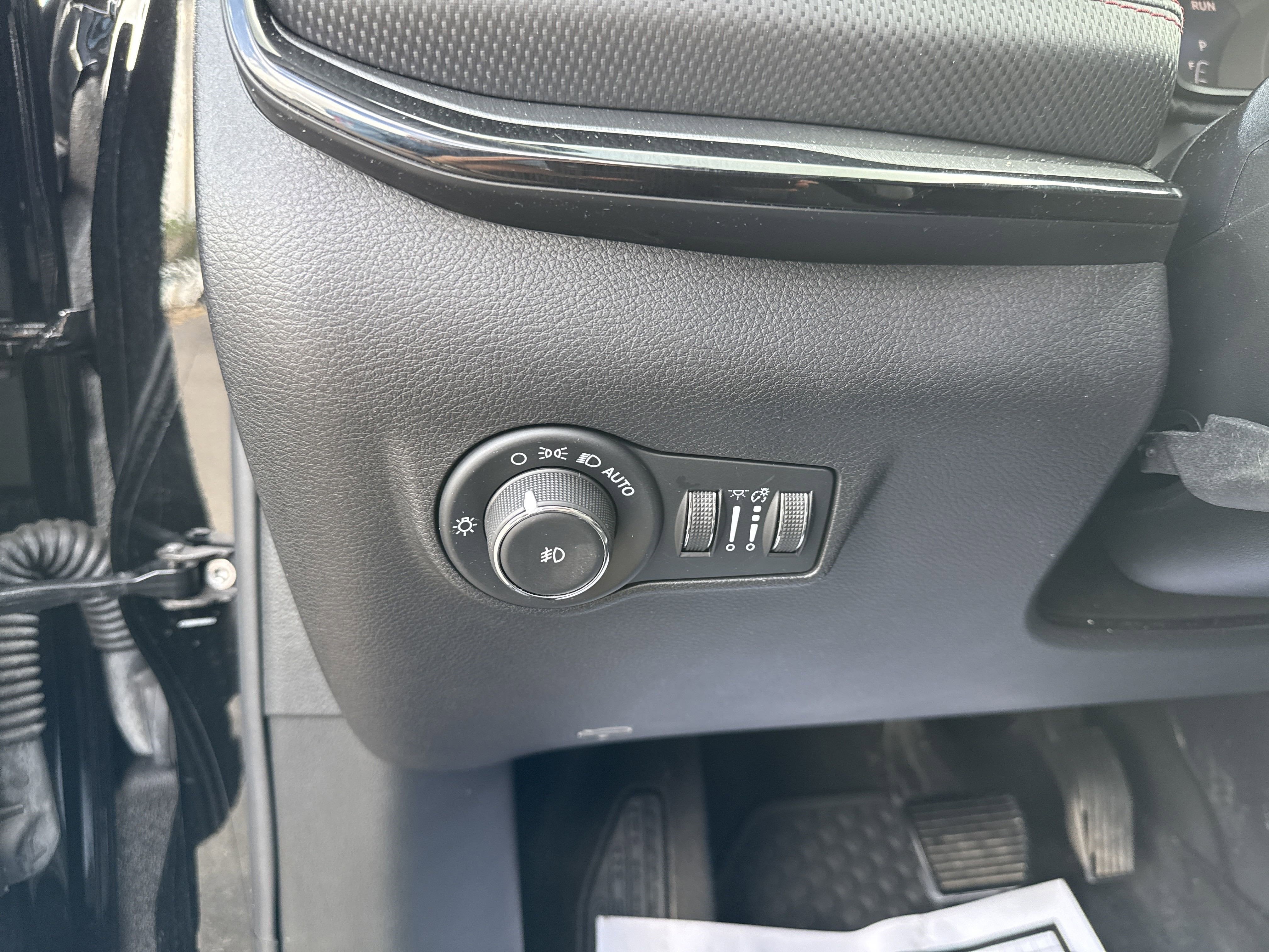 2022 Jeep Compass Base