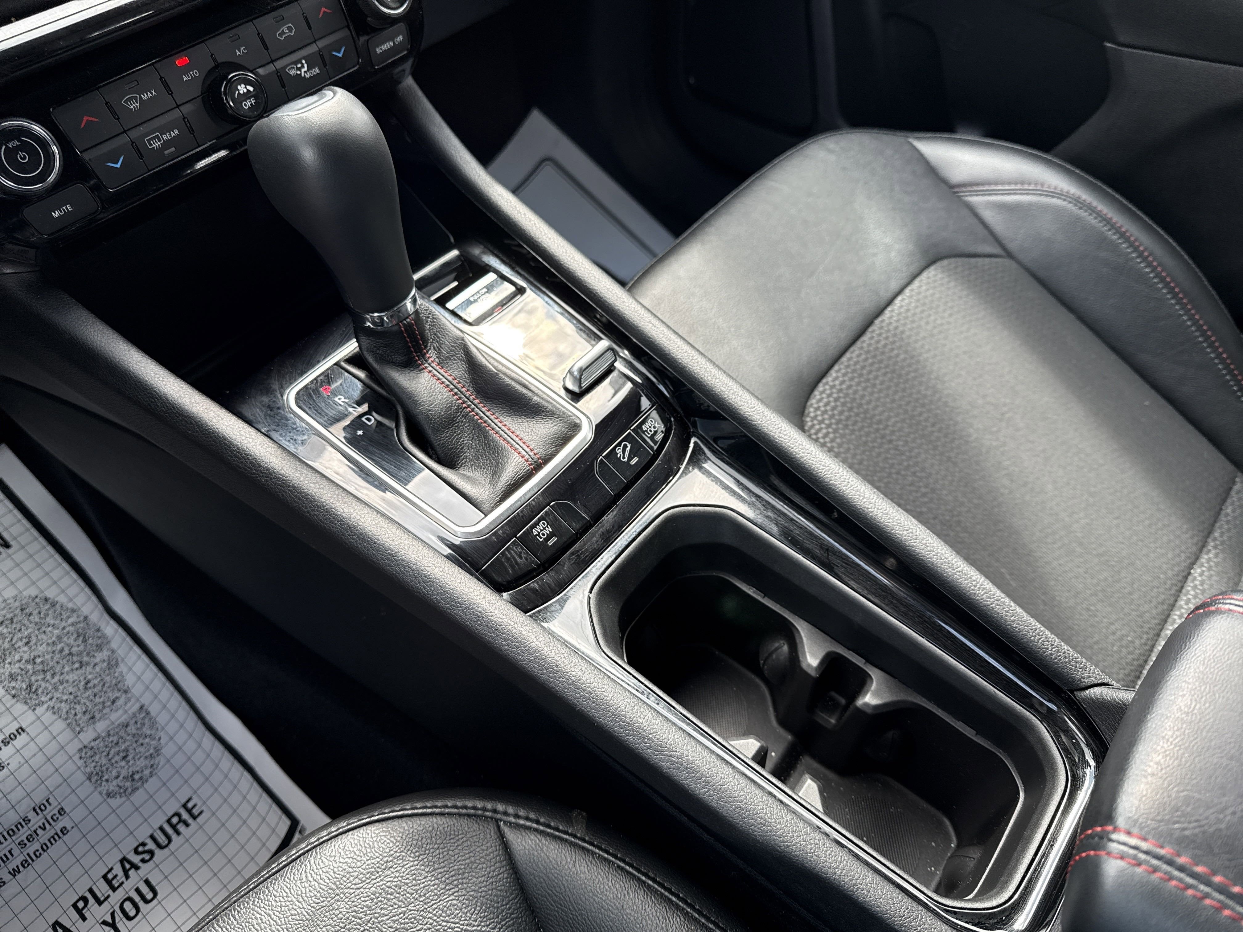 2022 Jeep Compass Base