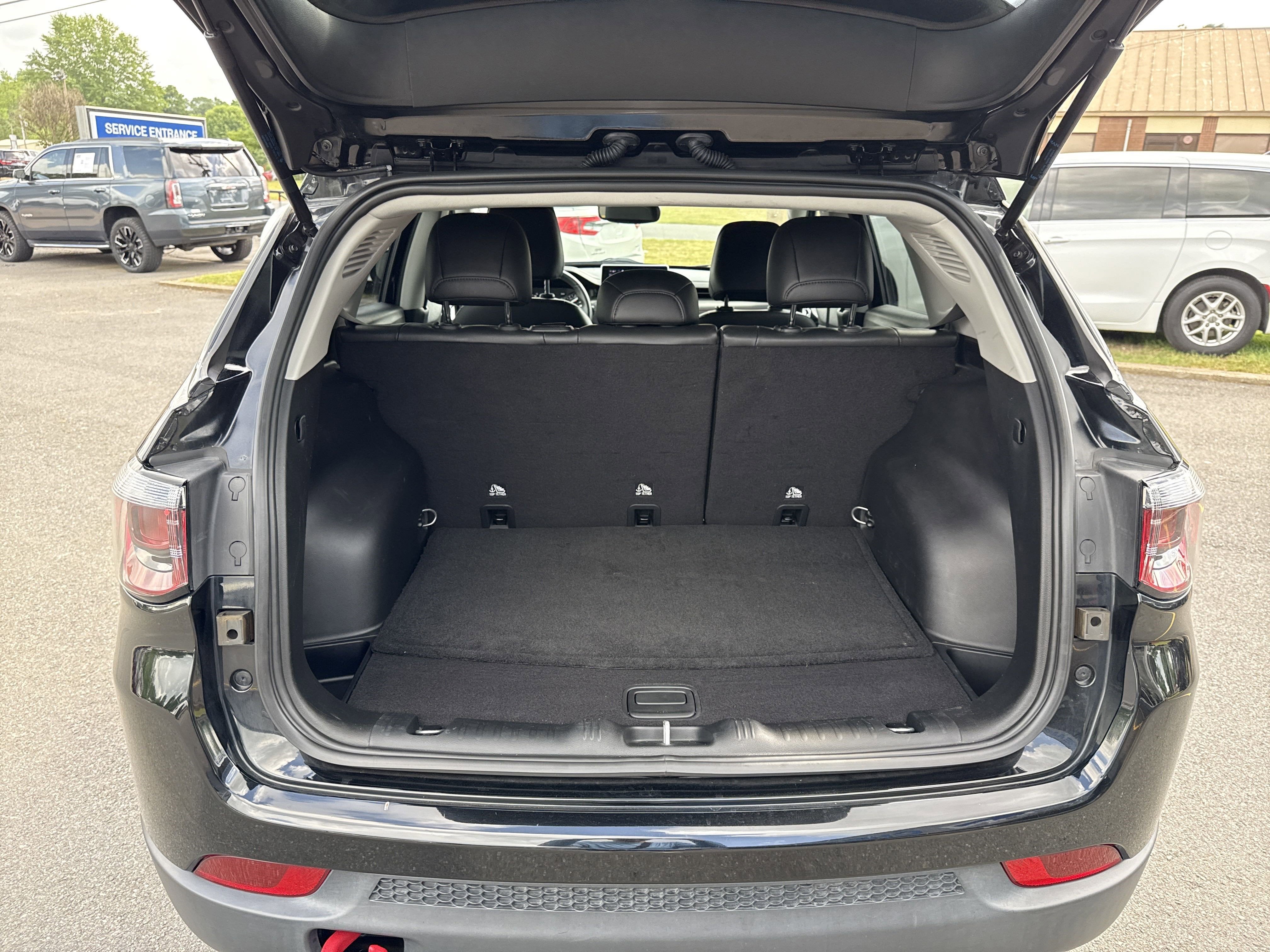 2022 Jeep Compass Base