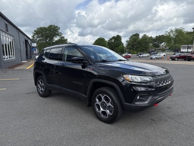 2022 Jeep Compass Base