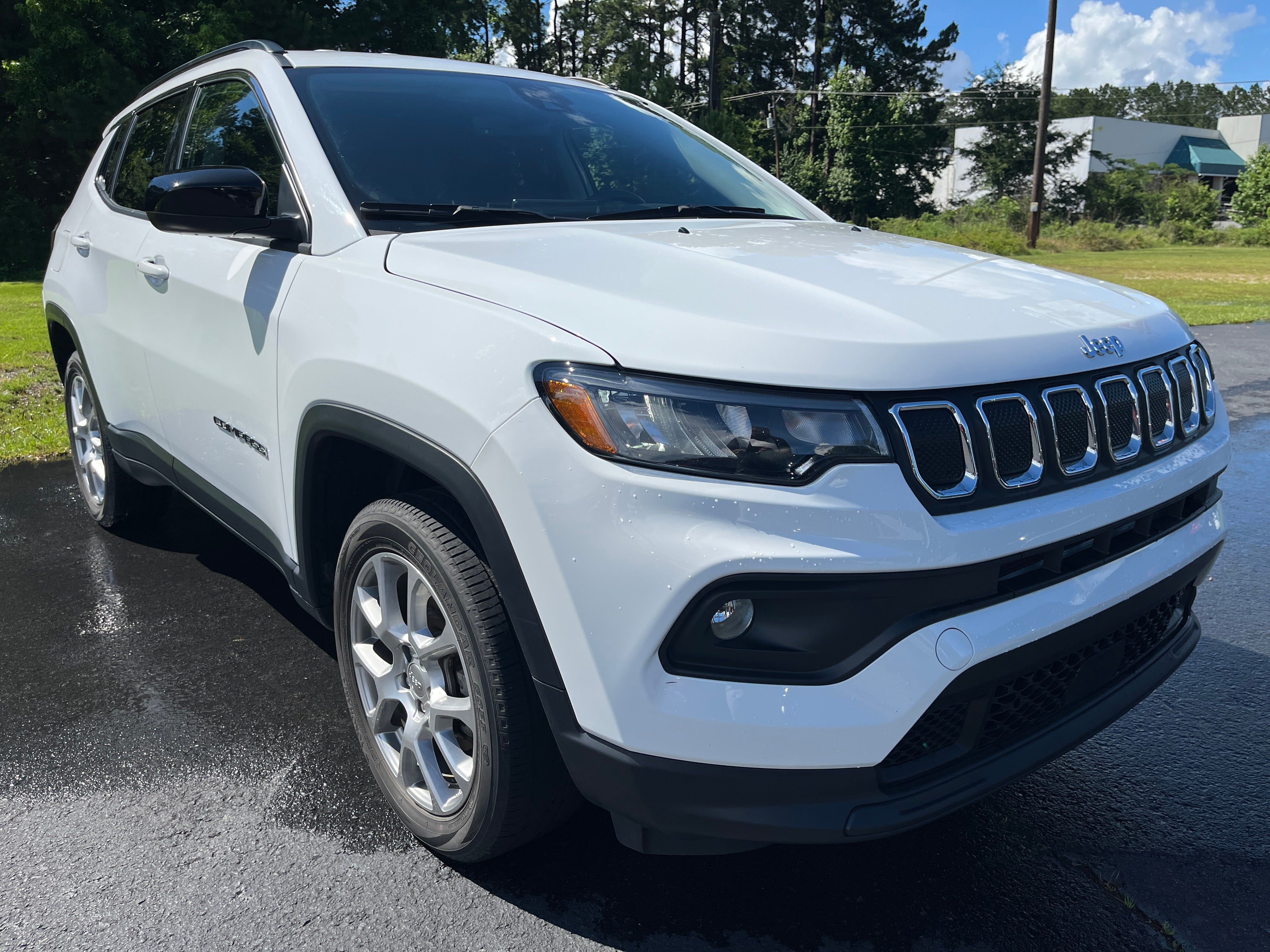 2022 Jeep Compass Latitude Lux