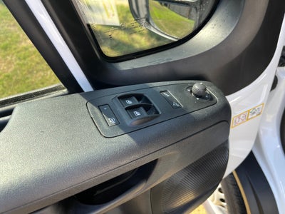 2026 RAM ProMaster Cargo Van Tradesman