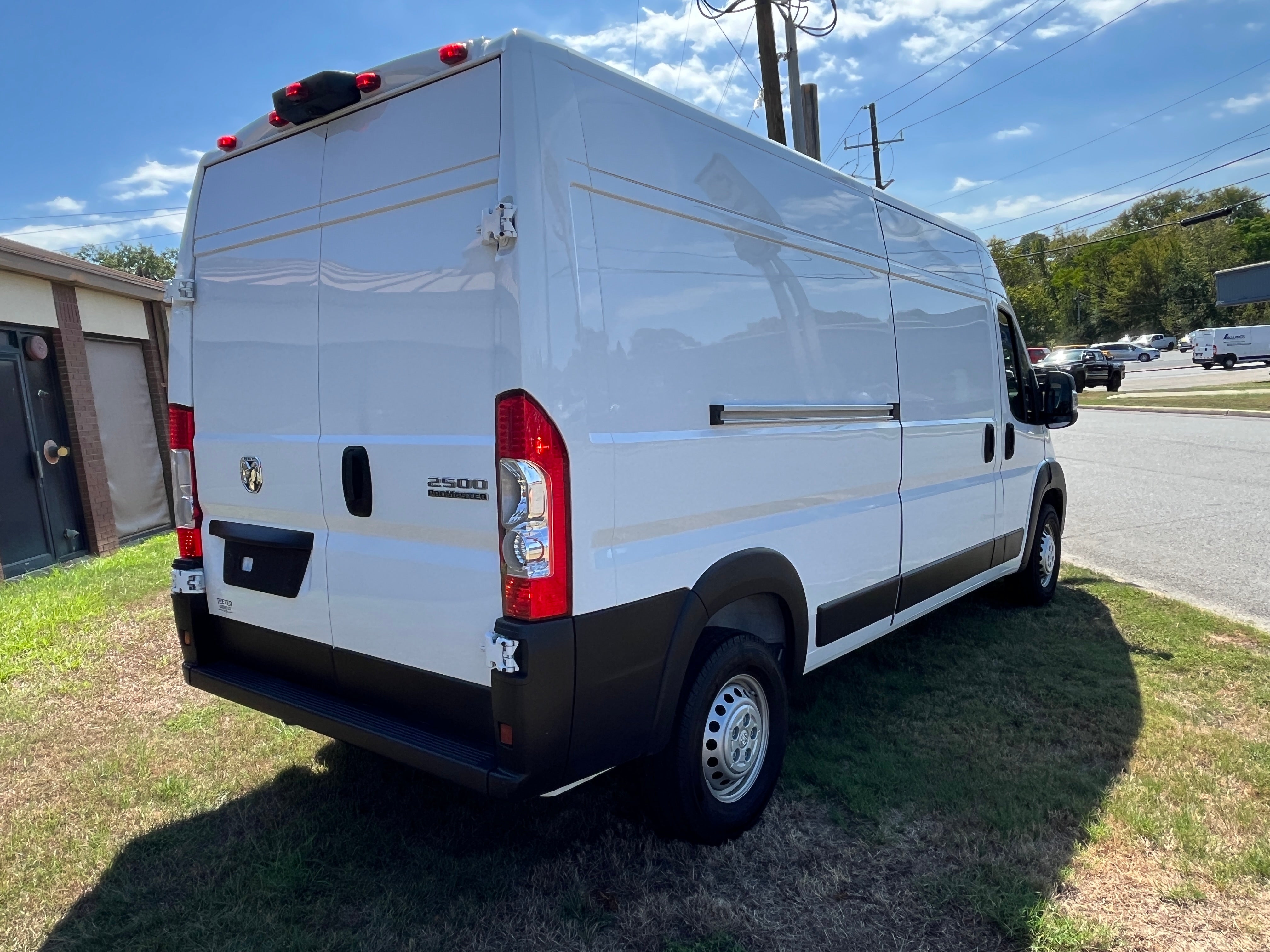 2026 RAM ProMaster Cargo Van Tradesman
