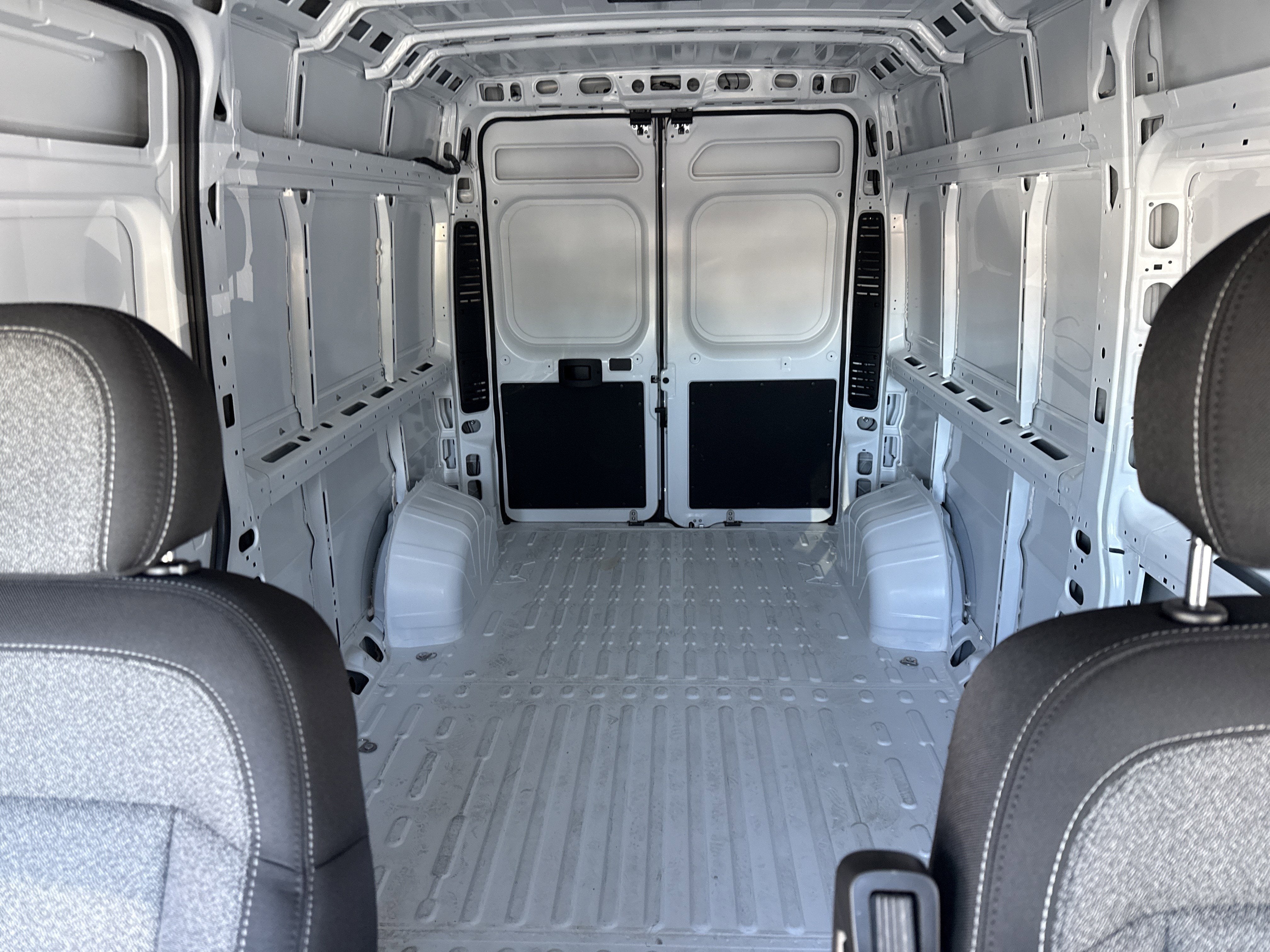 2025 RAM ProMaster Cargo Van Base
