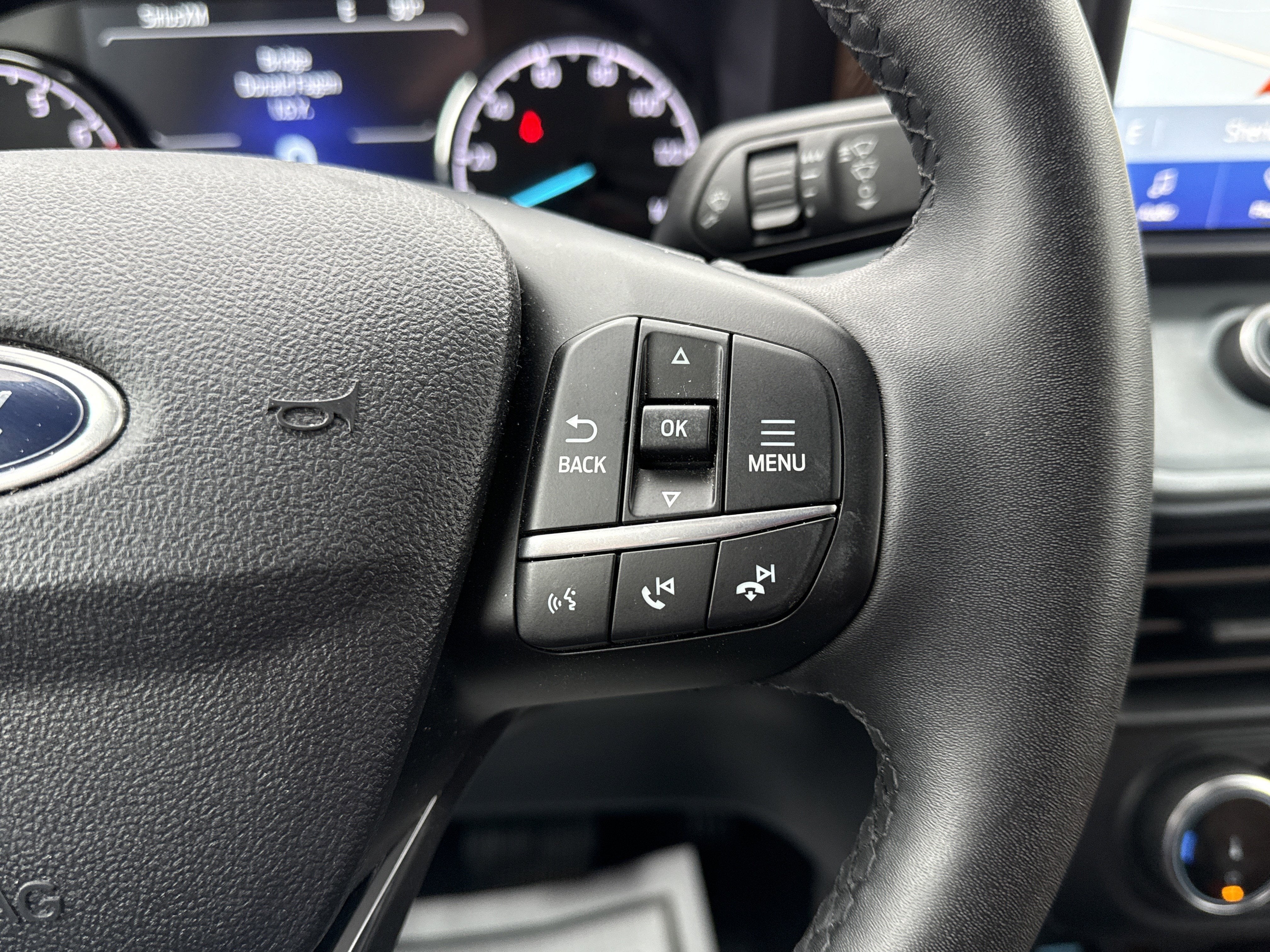 2023 Ford Maverick XL