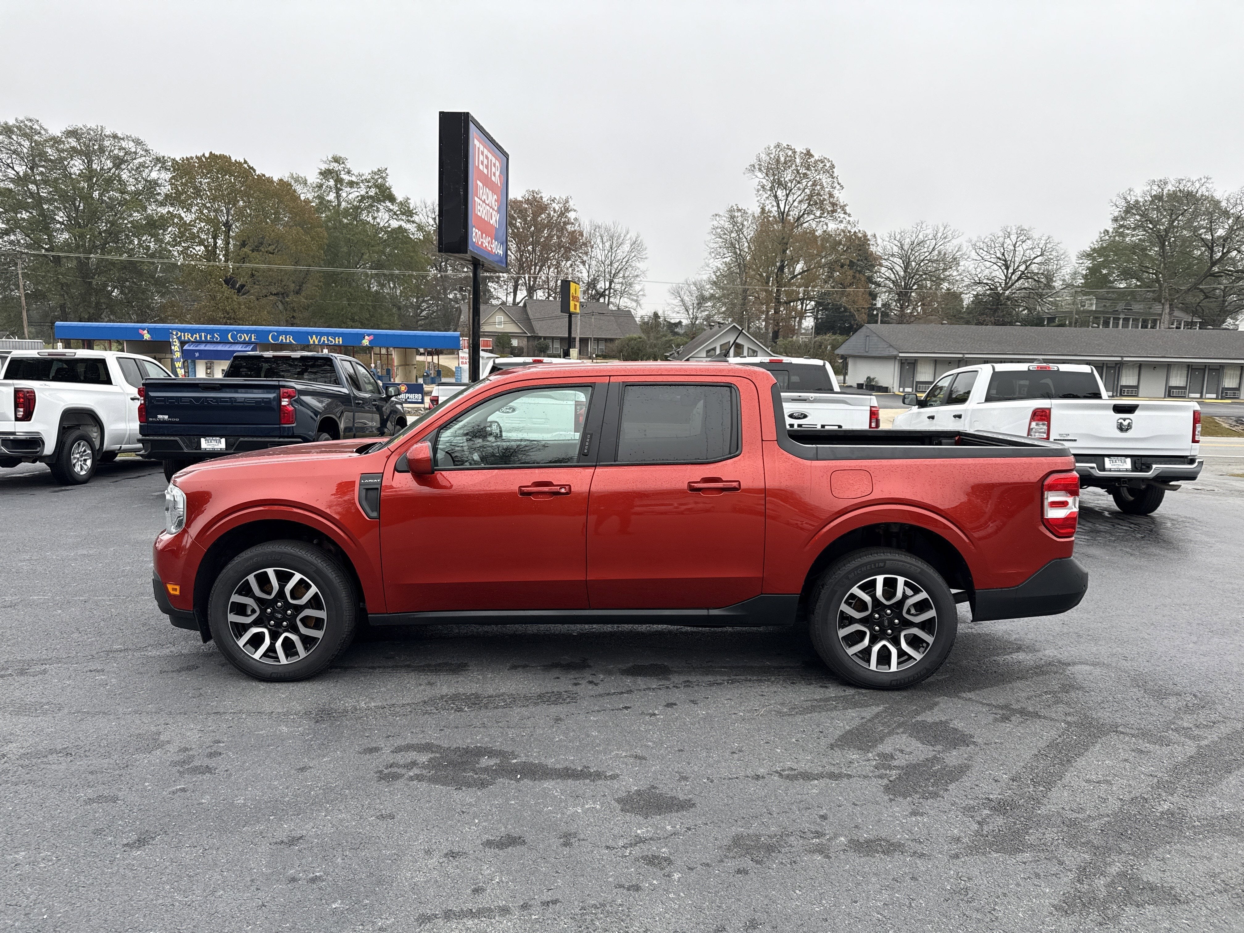 2023 Ford Maverick XL