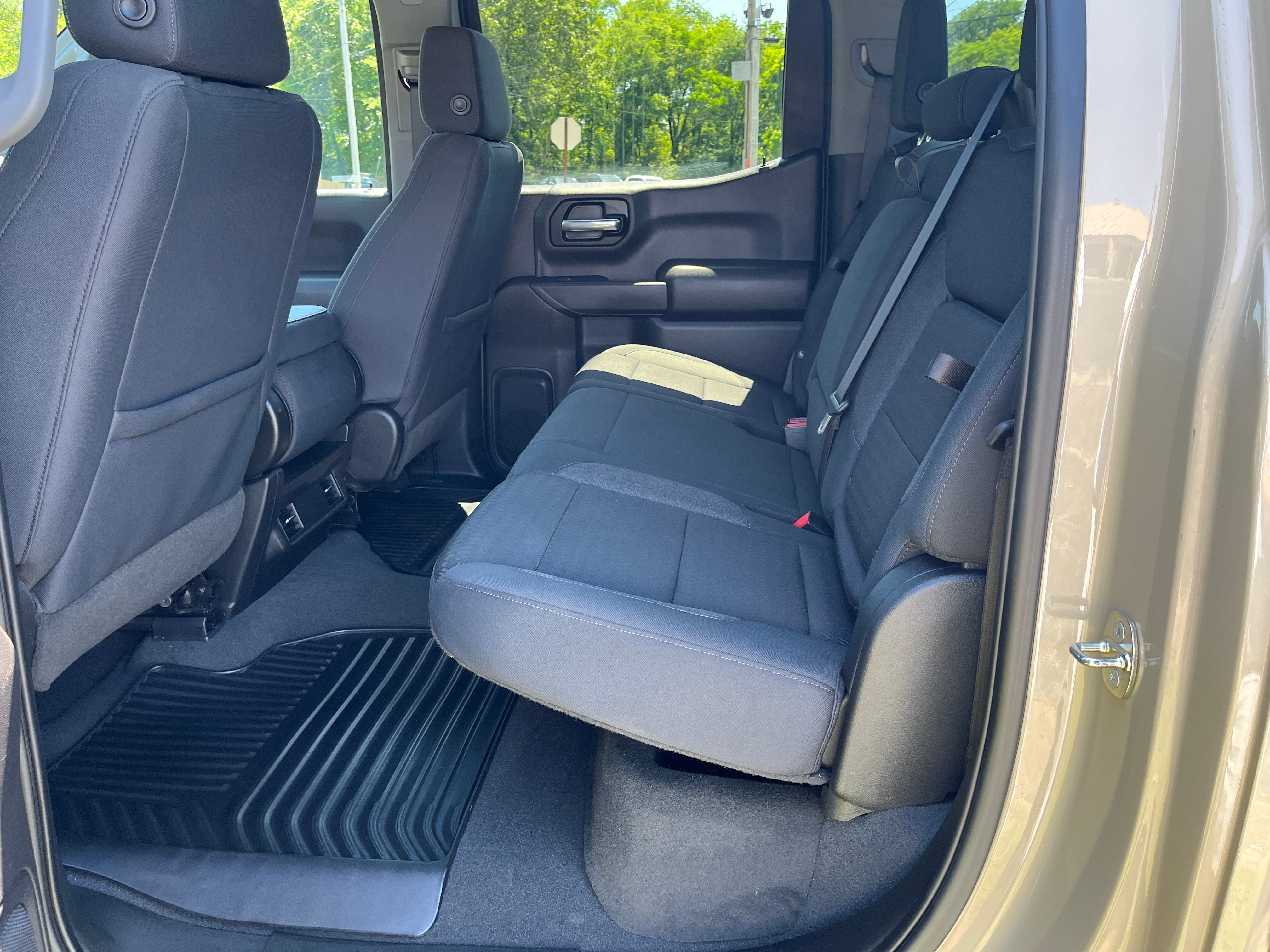 2023 Chevrolet Silverado 1500 Custom Trail Boss