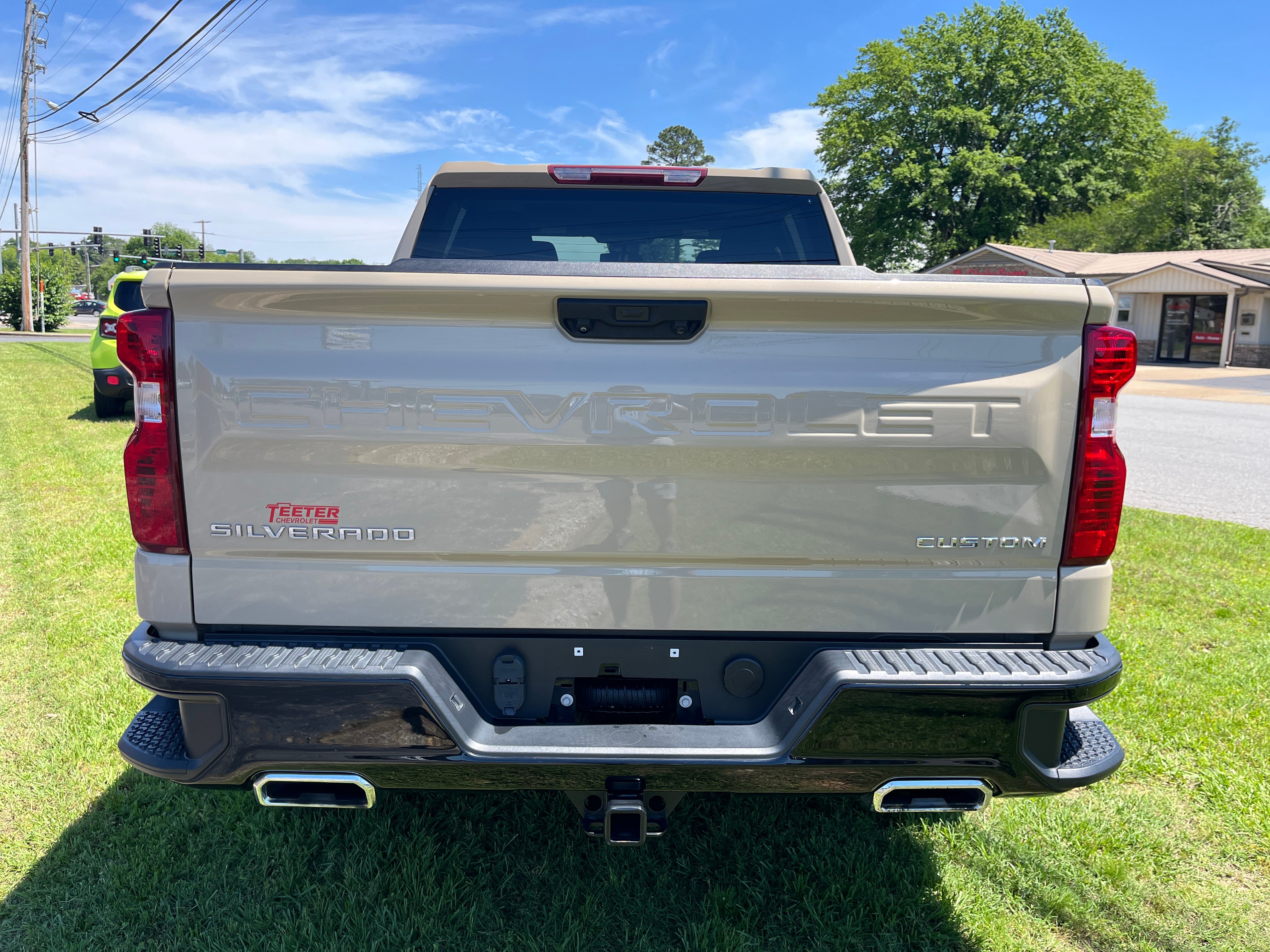 2023 Chevrolet Silverado 1500 Custom Trail Boss