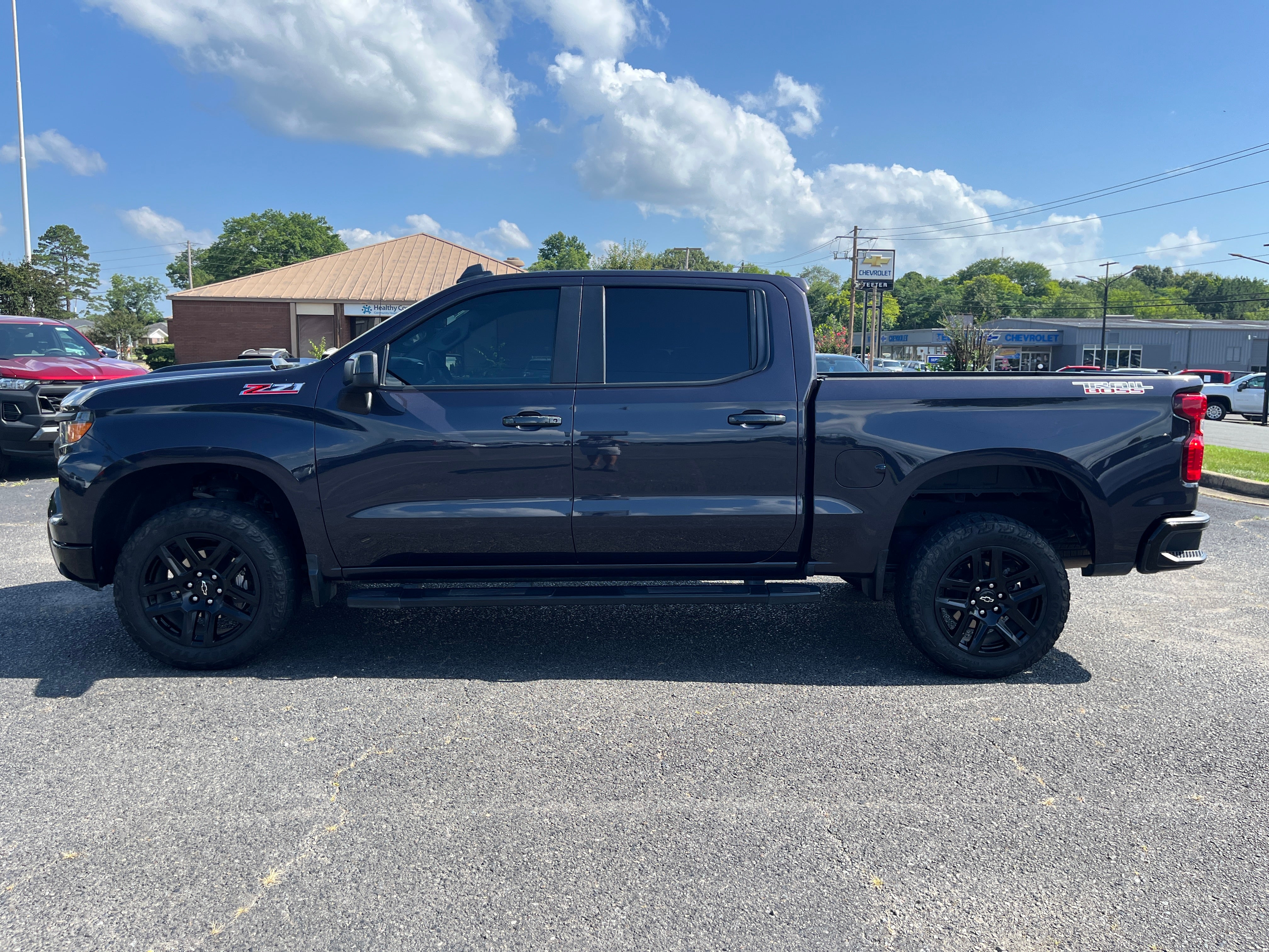 2023 Chevrolet Silverado 1500 Custom Trail Boss