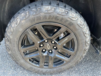 2023 Chevrolet Silverado 1500 Custom Trail Boss