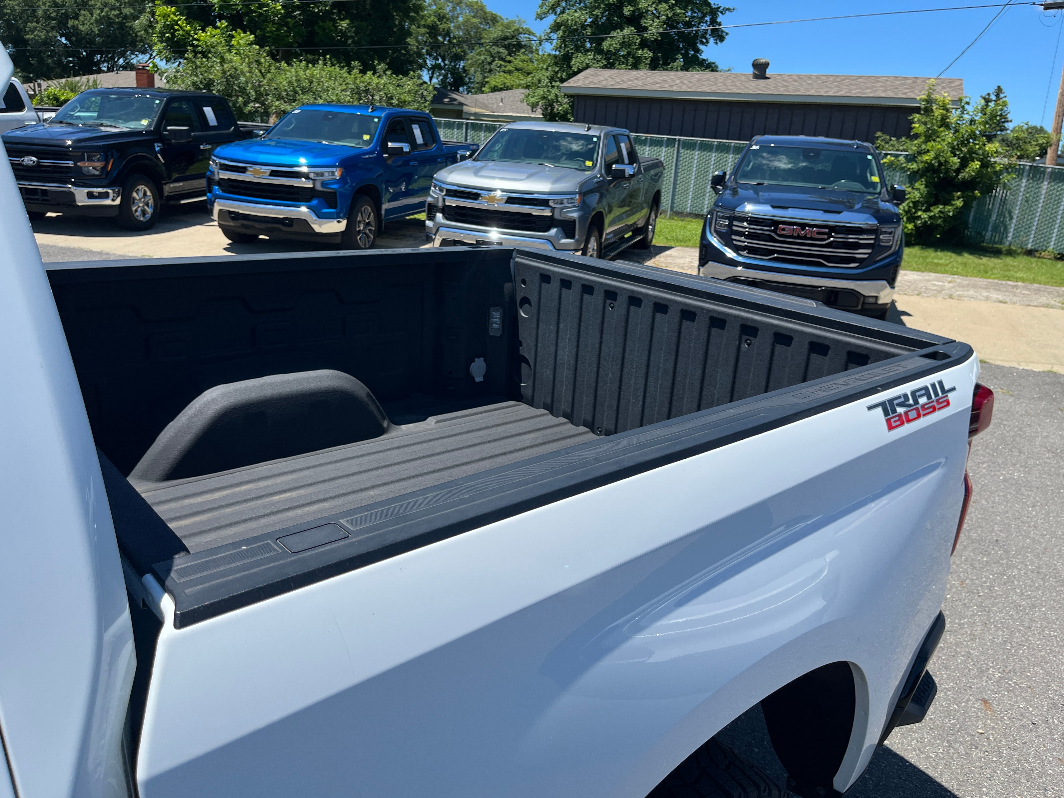 2024 Chevrolet Silverado 1500 LT Trail Boss