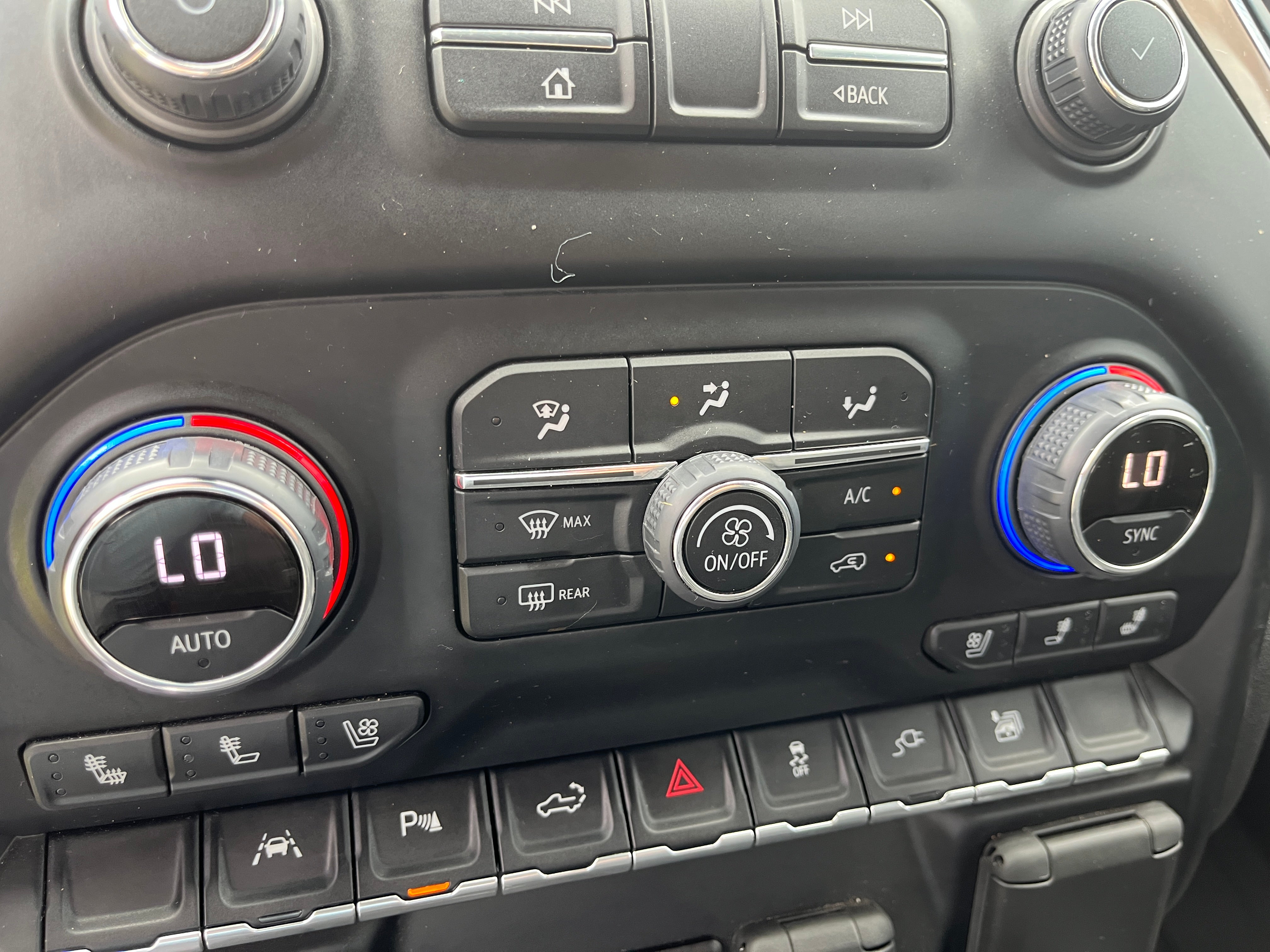 2022 Chevrolet Silverado 1500 LTD High Country