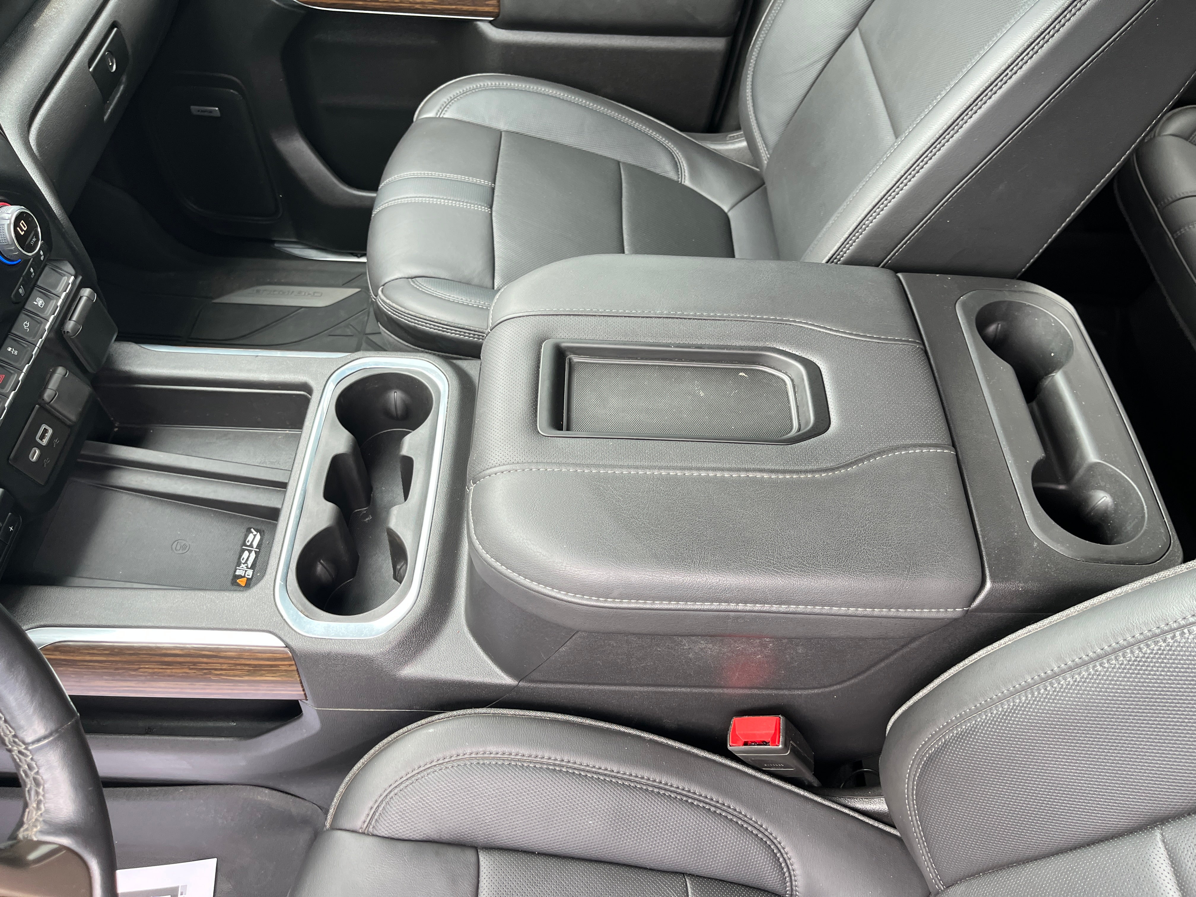 2022 Chevrolet Silverado 1500 LTD High Country