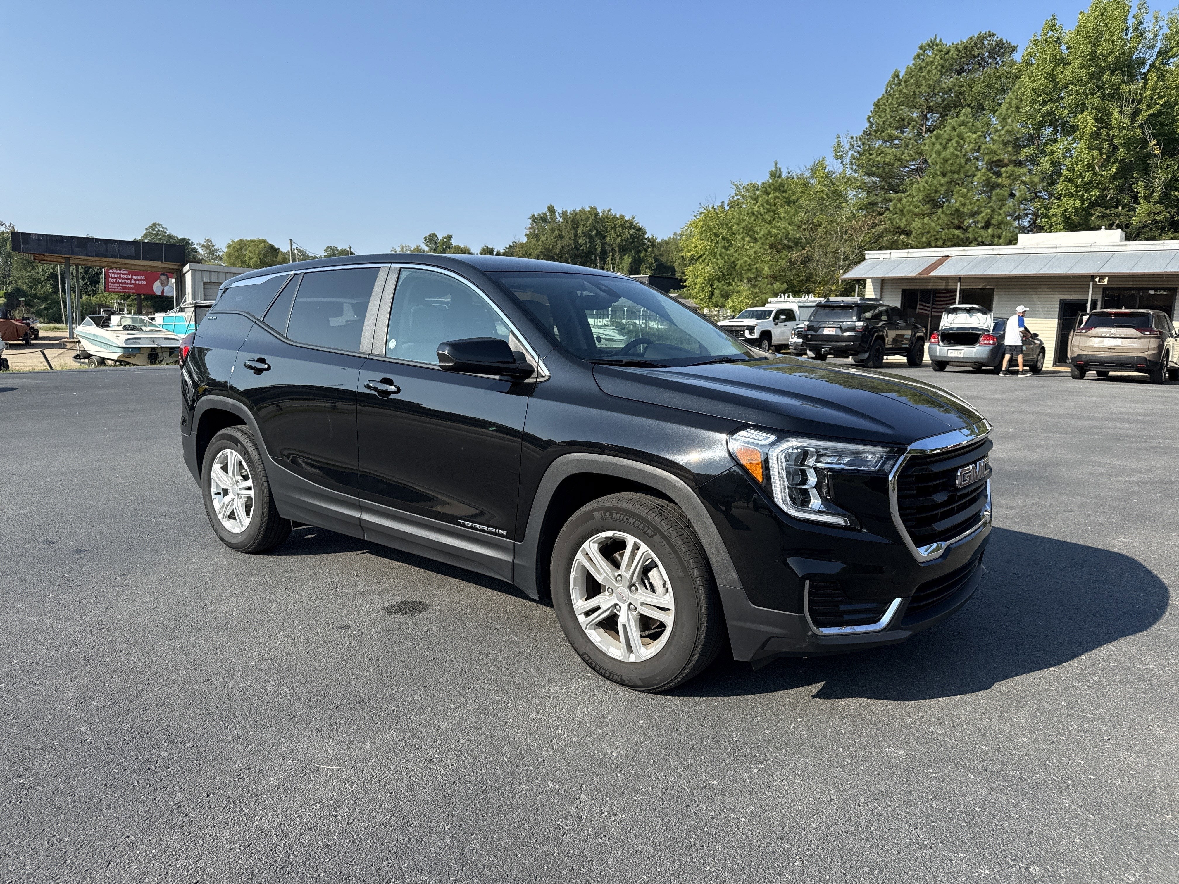 2024 GMC Terrain SLE