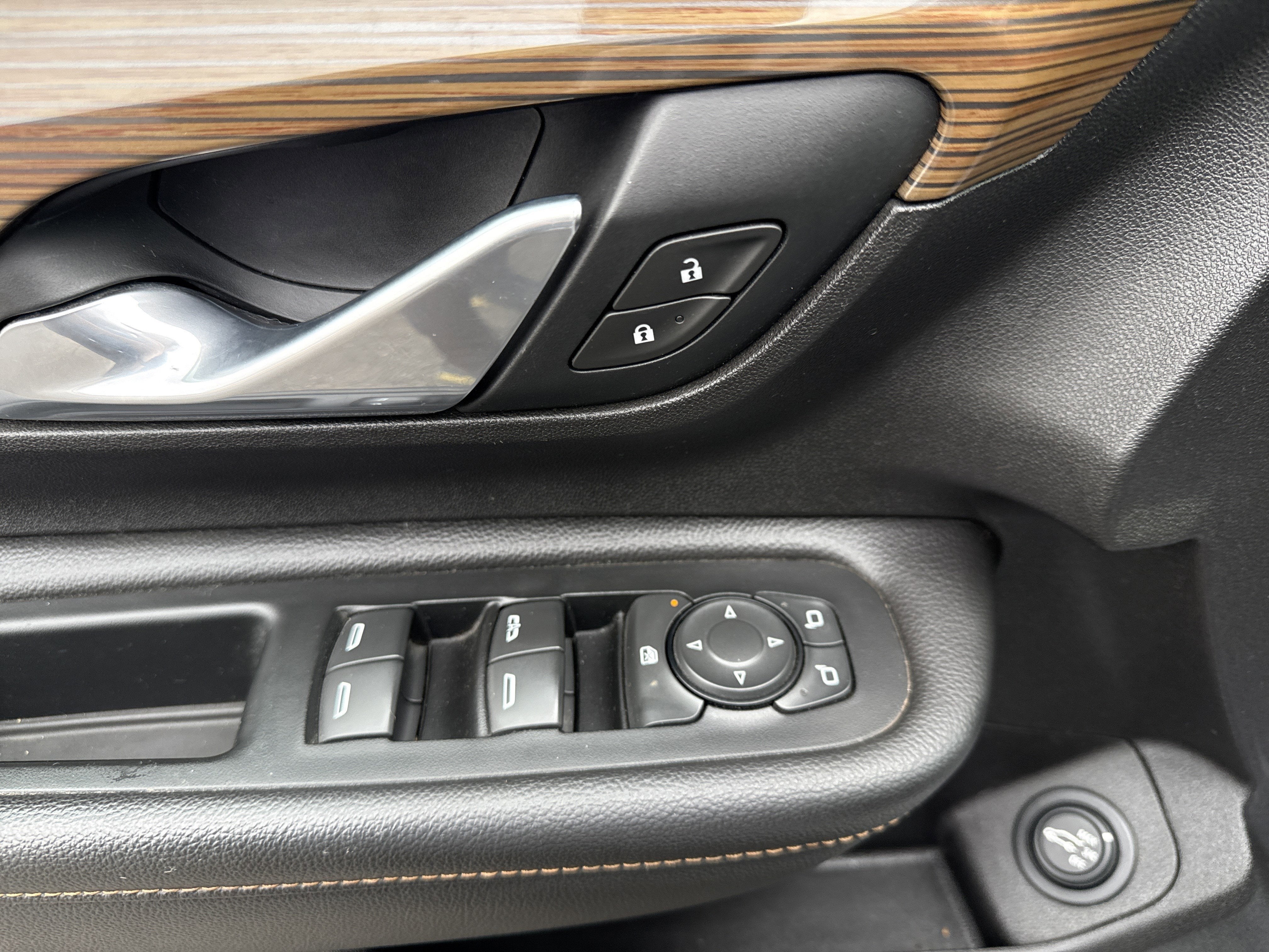 2018 GMC Terrain Base