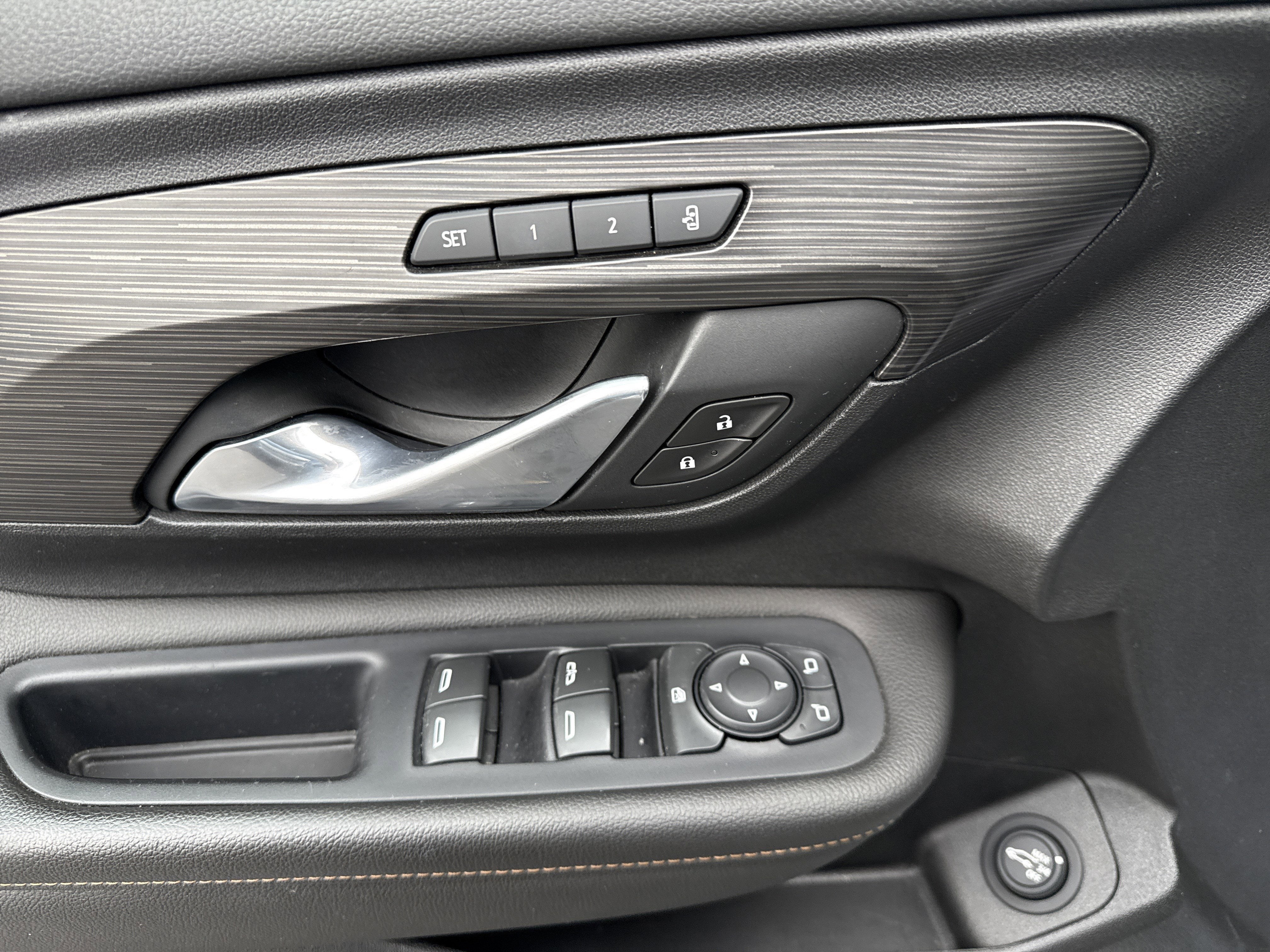 2020 GMC Terrain Base