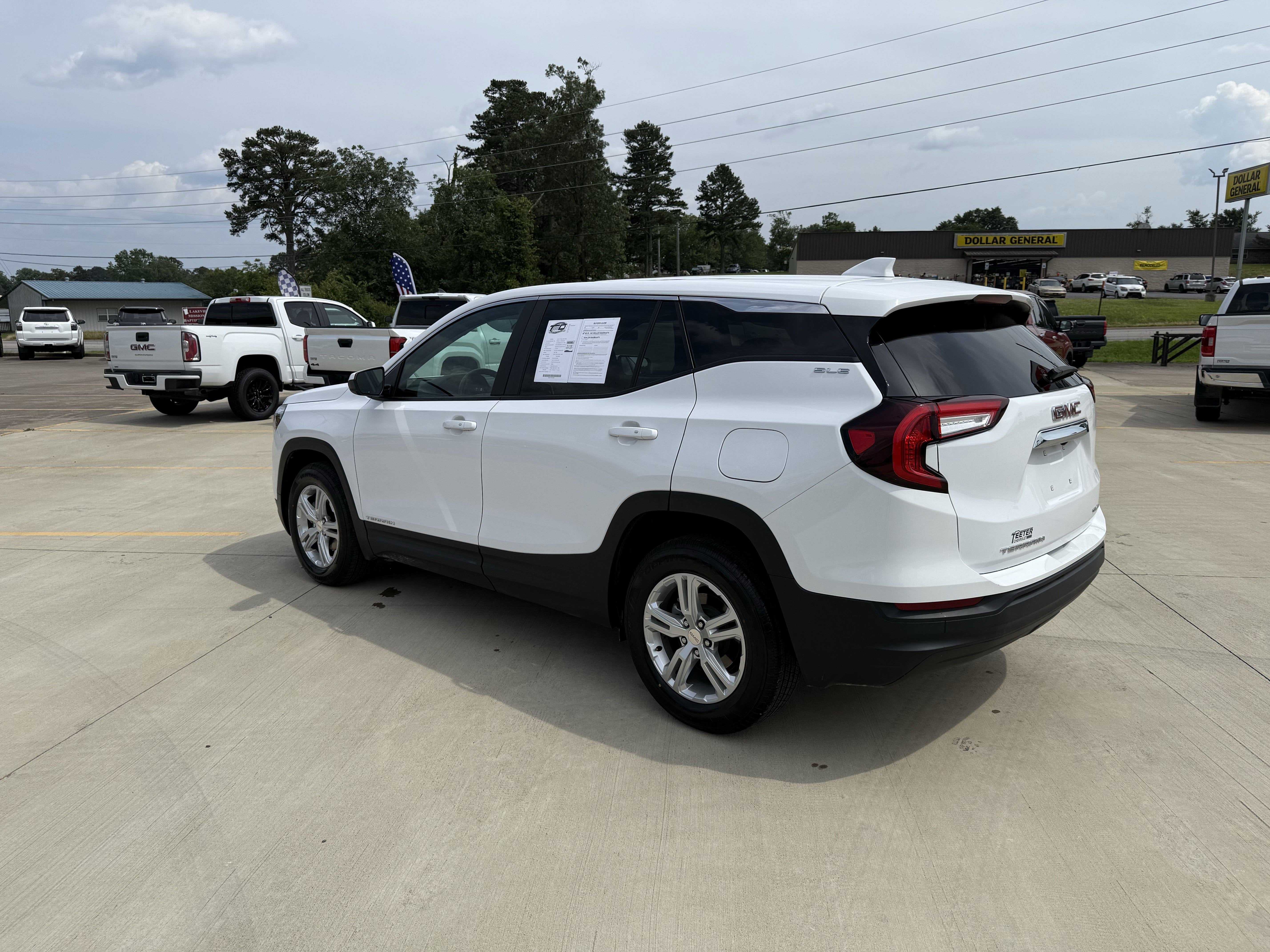 2024 GMC Terrain SLE