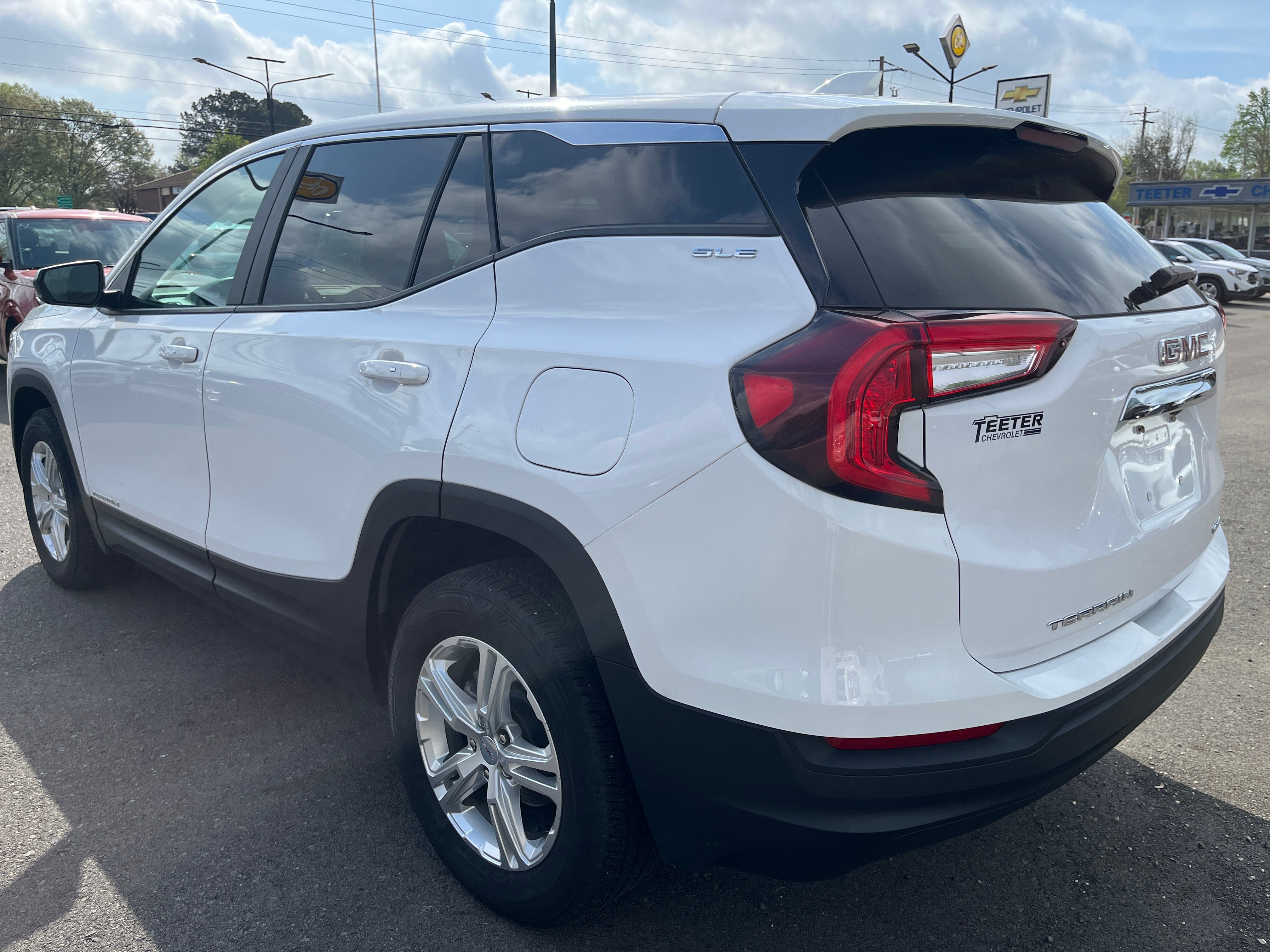 2024 GMC Terrain SLE