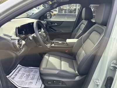 2025 Chevrolet Equinox Base