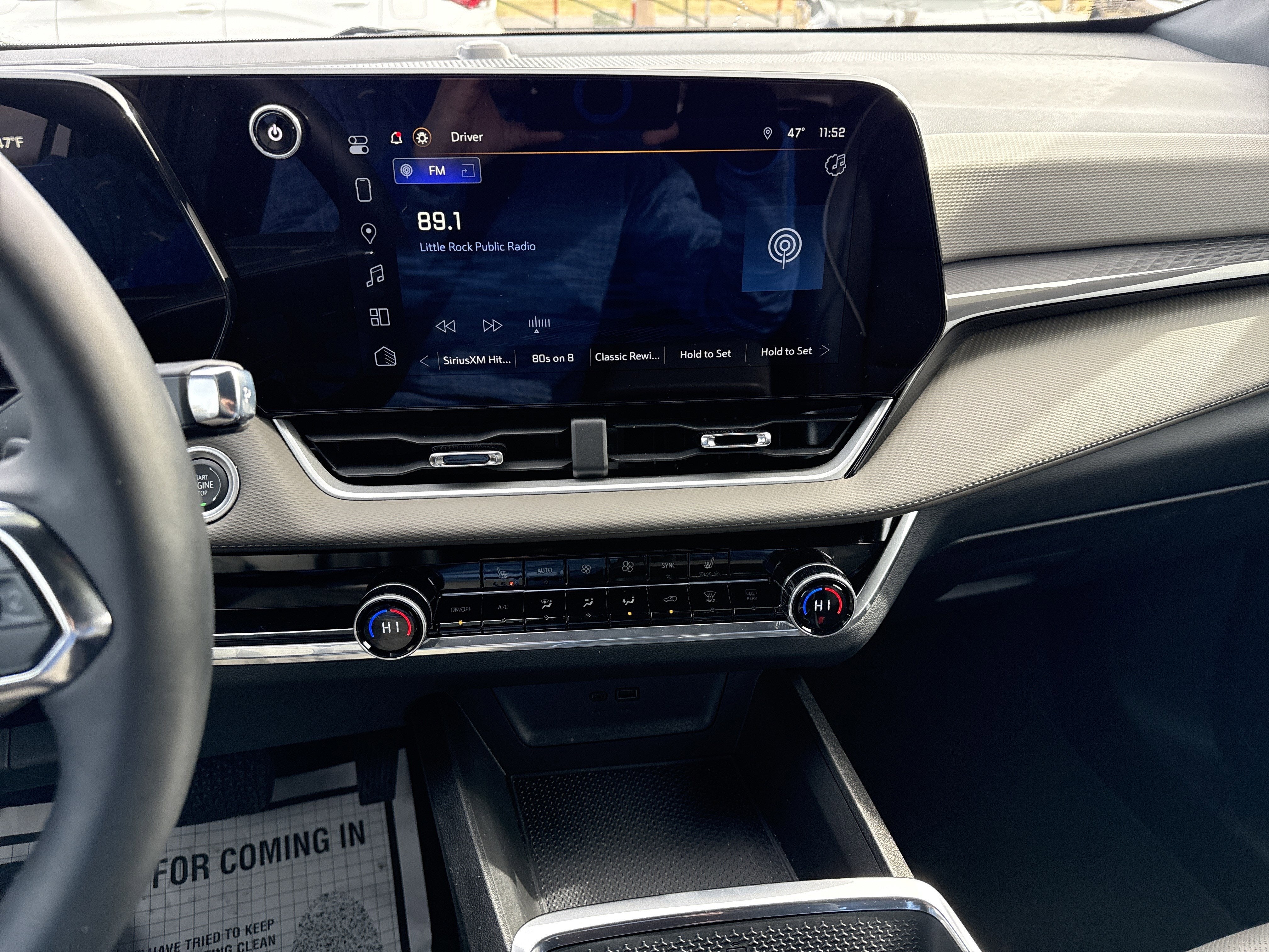 2025 Chevrolet Equinox Base