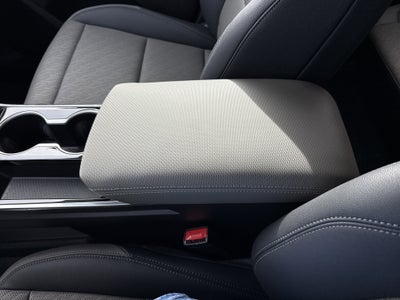 2025 Chevrolet Equinox Base