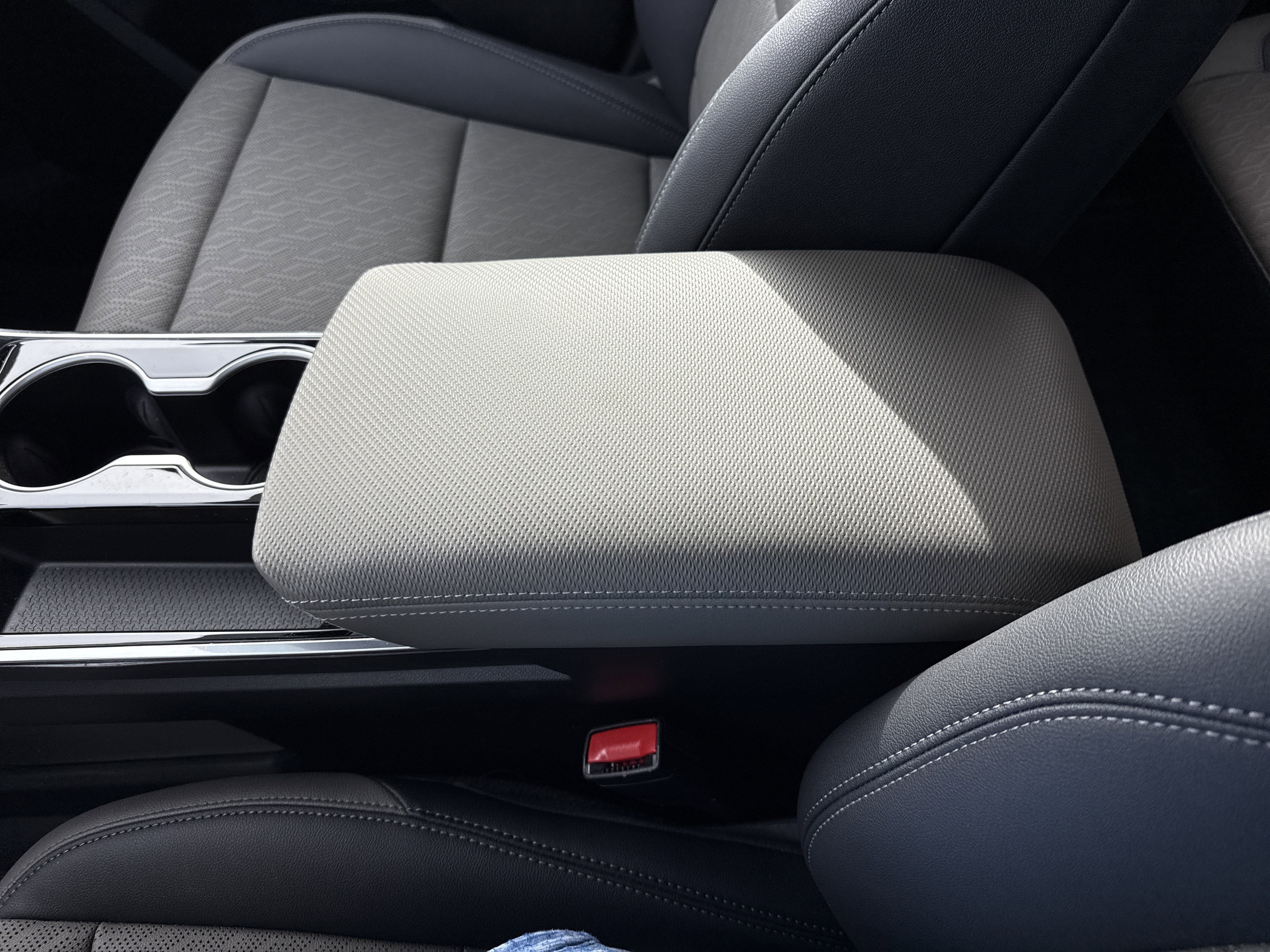 2025 Chevrolet Equinox Base