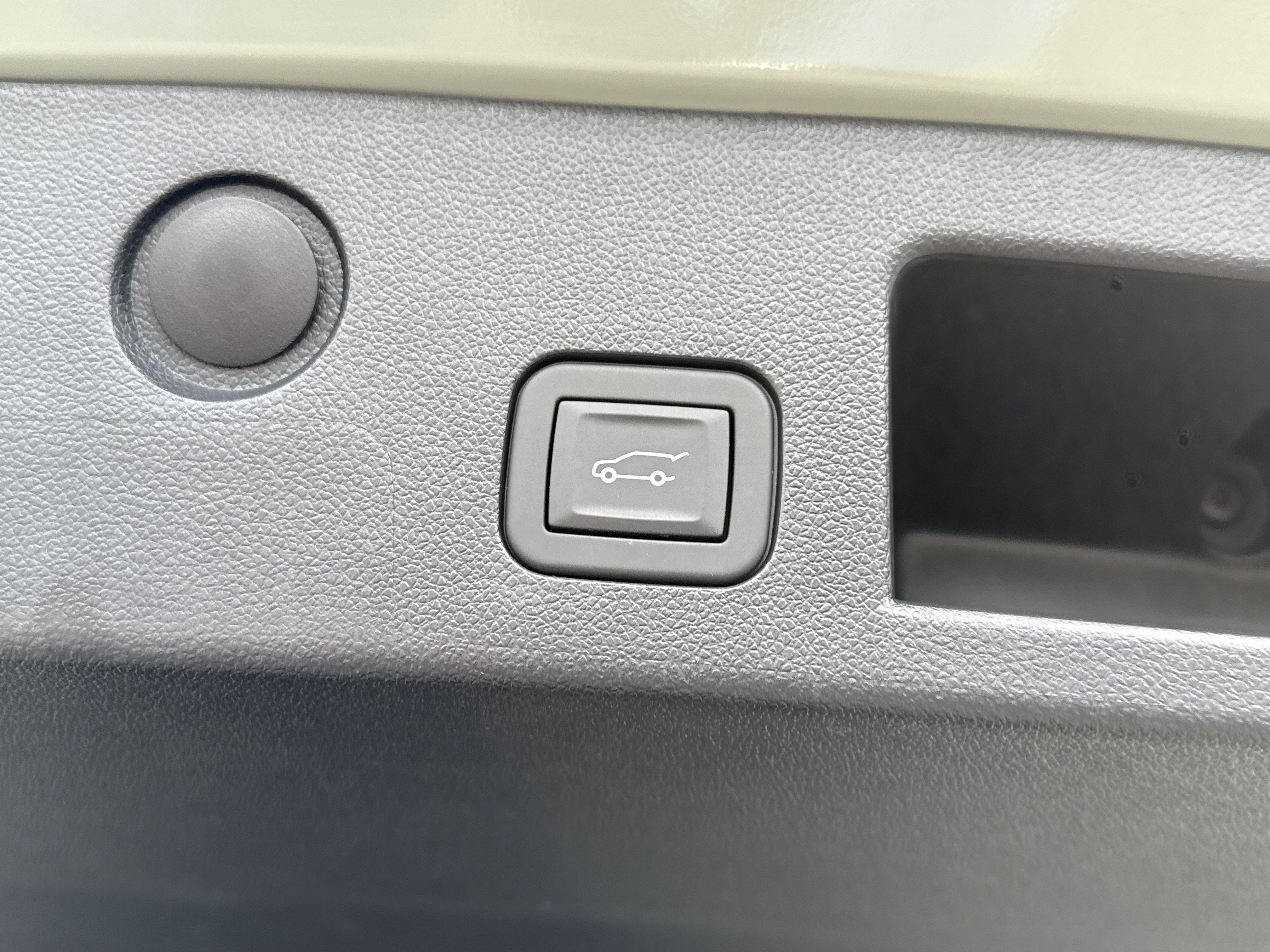 2025 Chevrolet Equinox Base