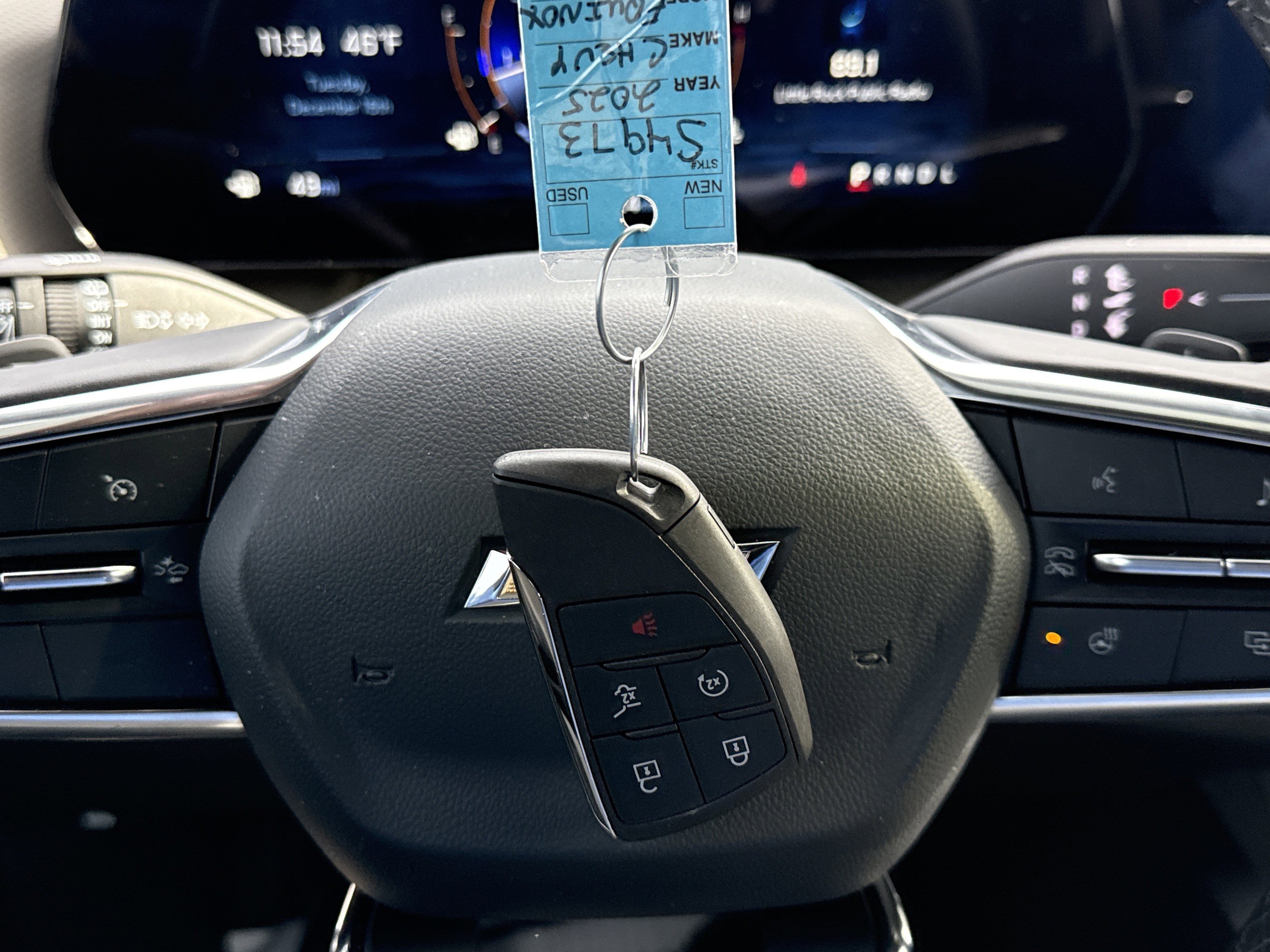 2025 Chevrolet Equinox Base