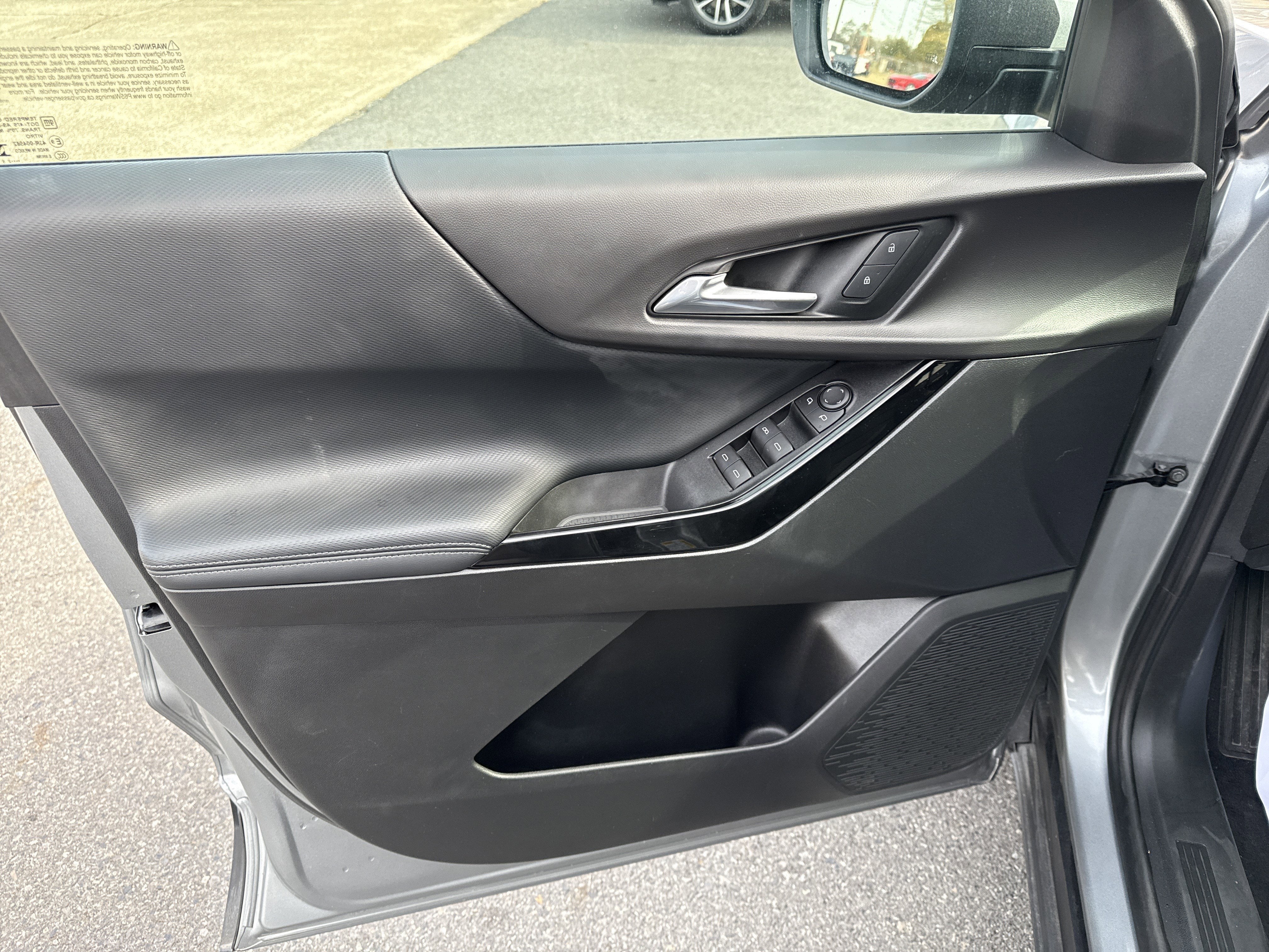 2025 Chevrolet Equinox Base