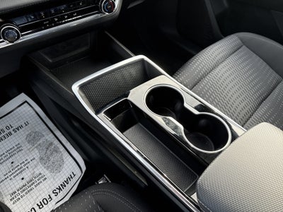 2025 Chevrolet Equinox Base