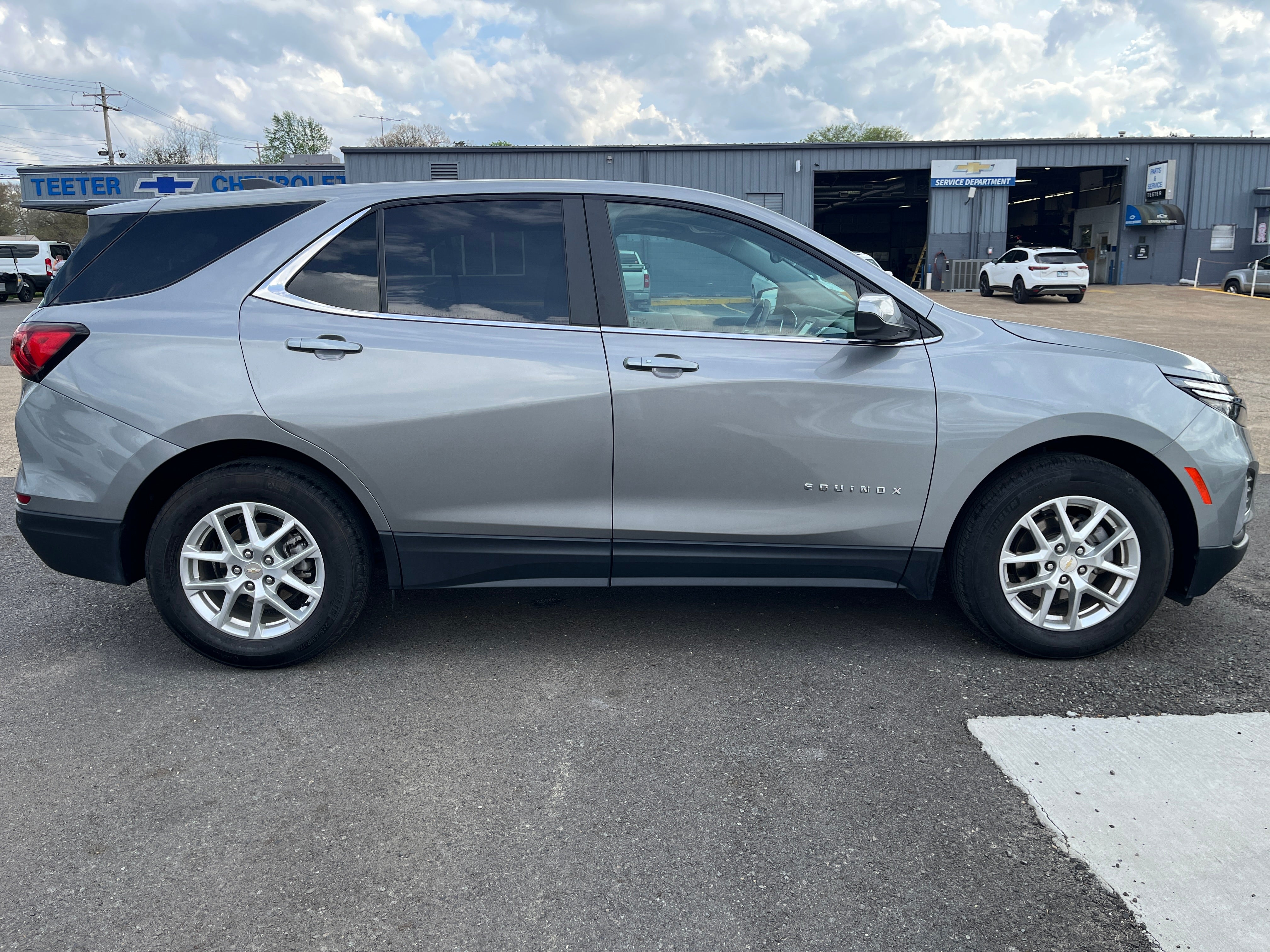 2024 Chevrolet Equinox LT