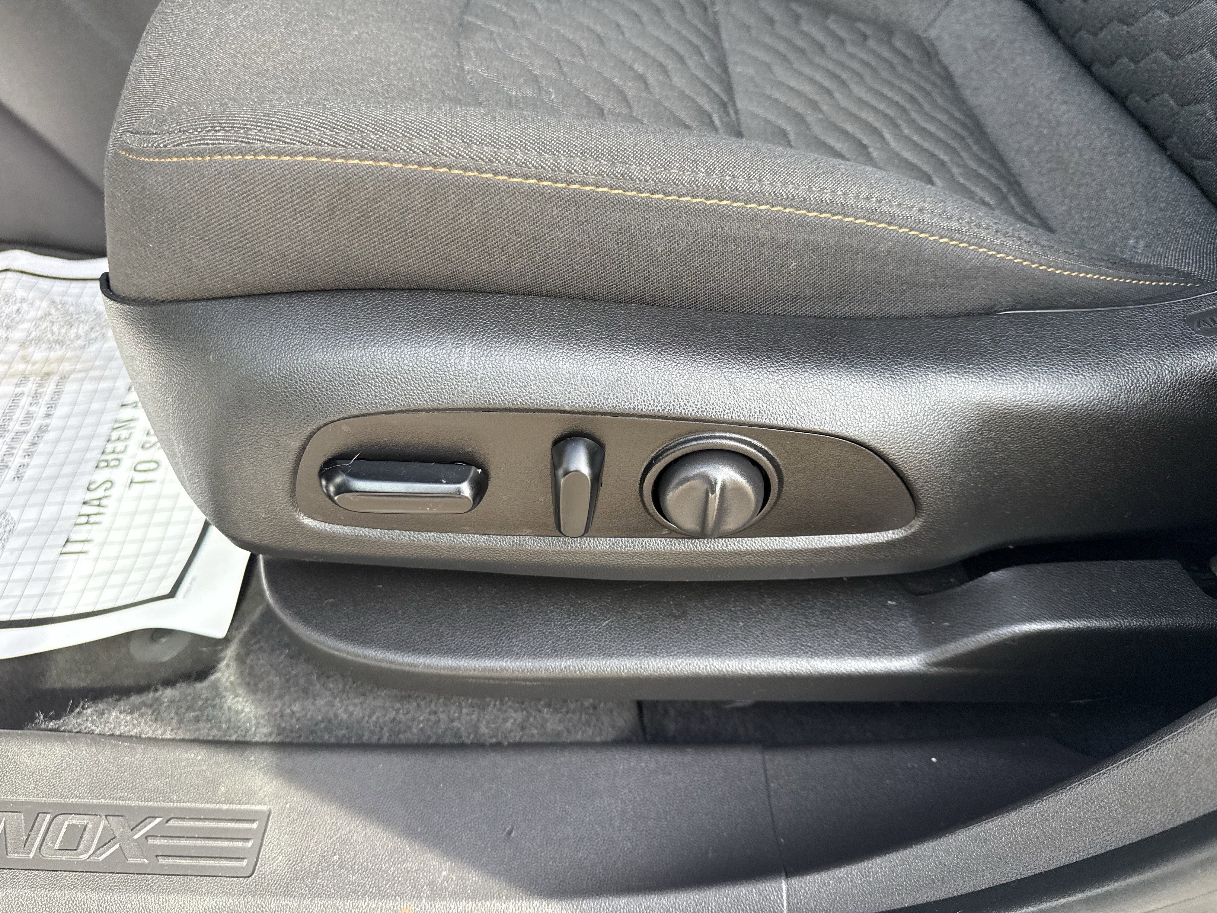 2021 Chevrolet Equinox Base