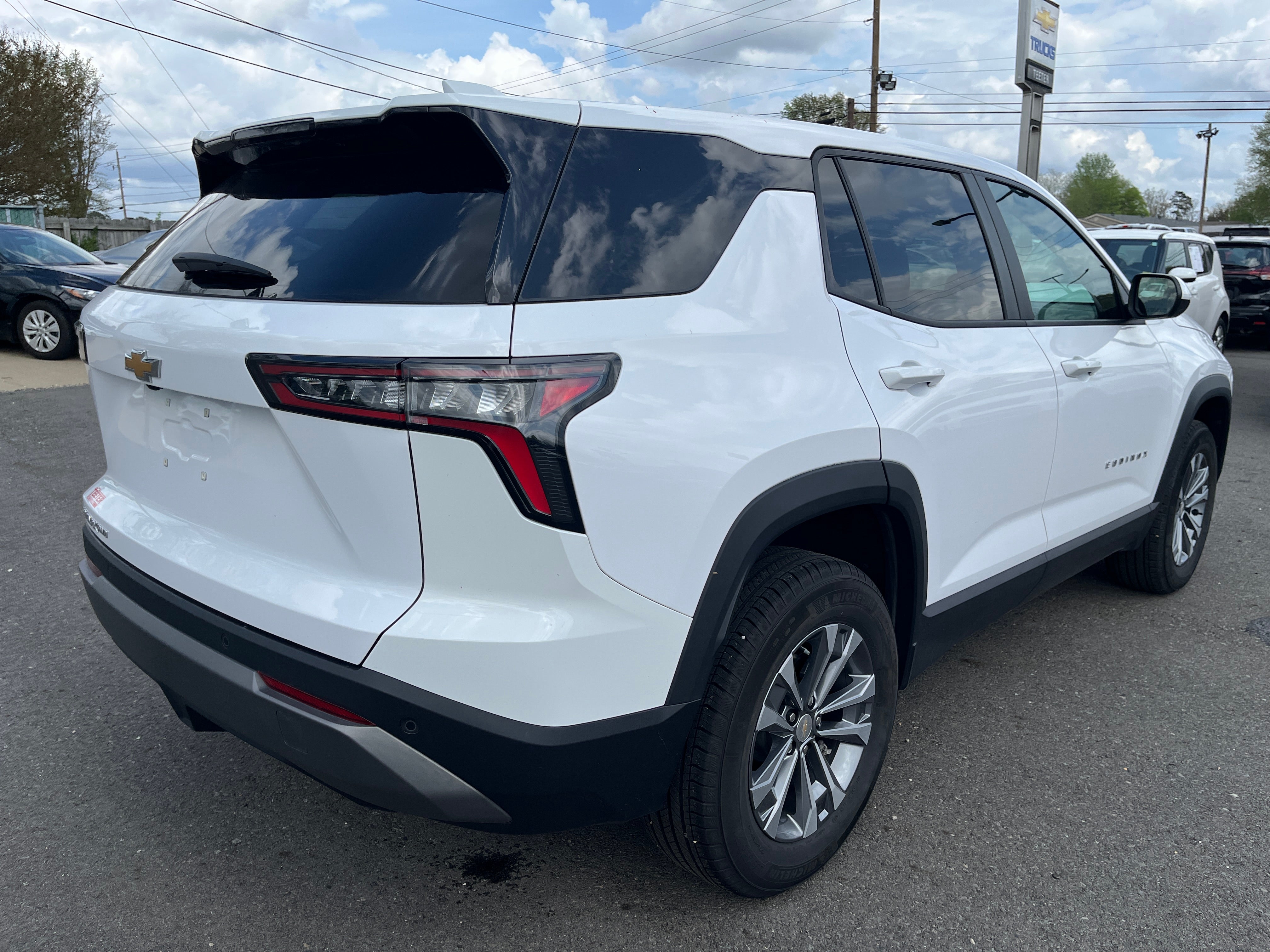 2025 Chevrolet Equinox LT