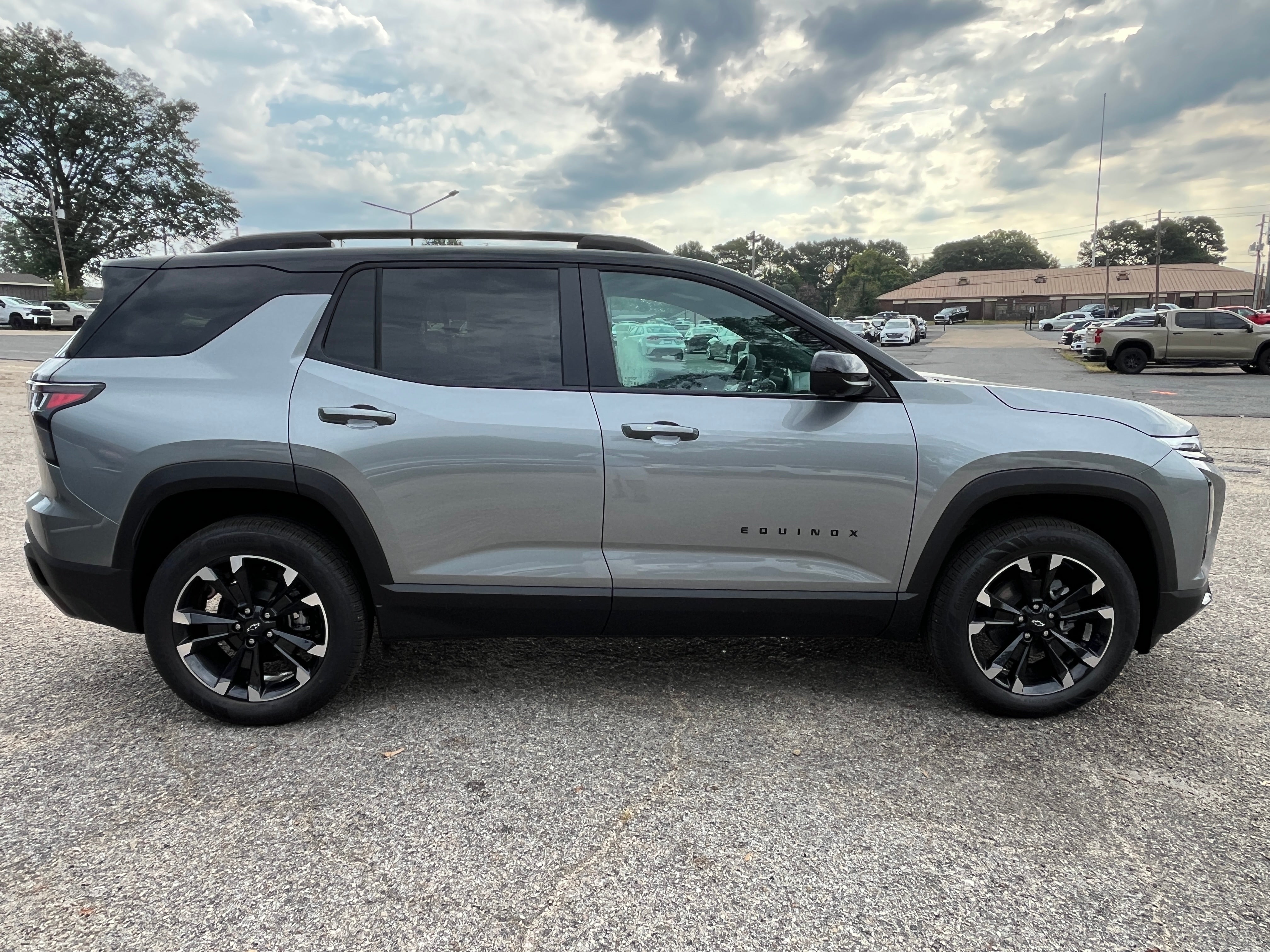 2027 Chevrolet Equinox RS