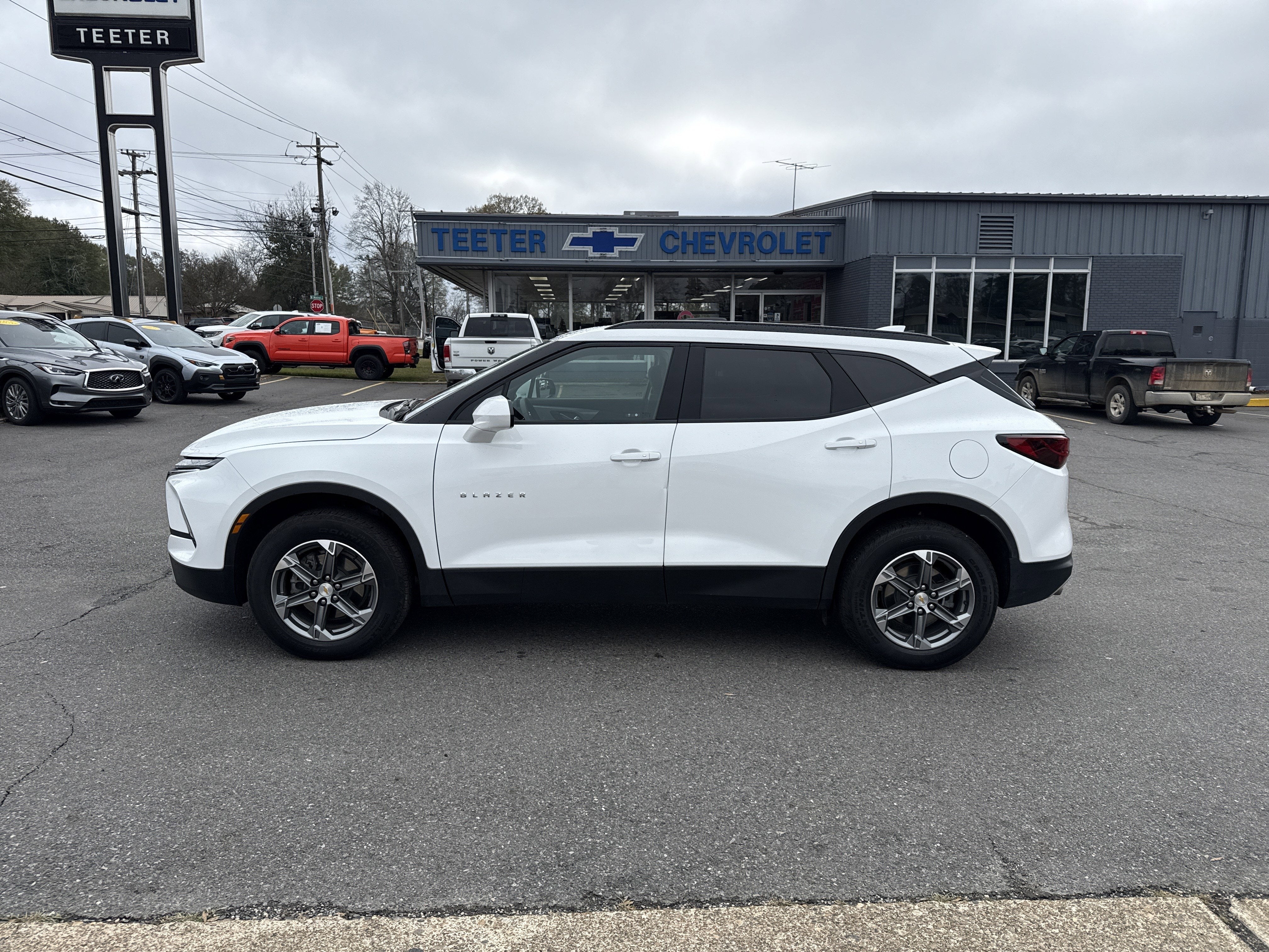 2023 Chevrolet Blazer Base