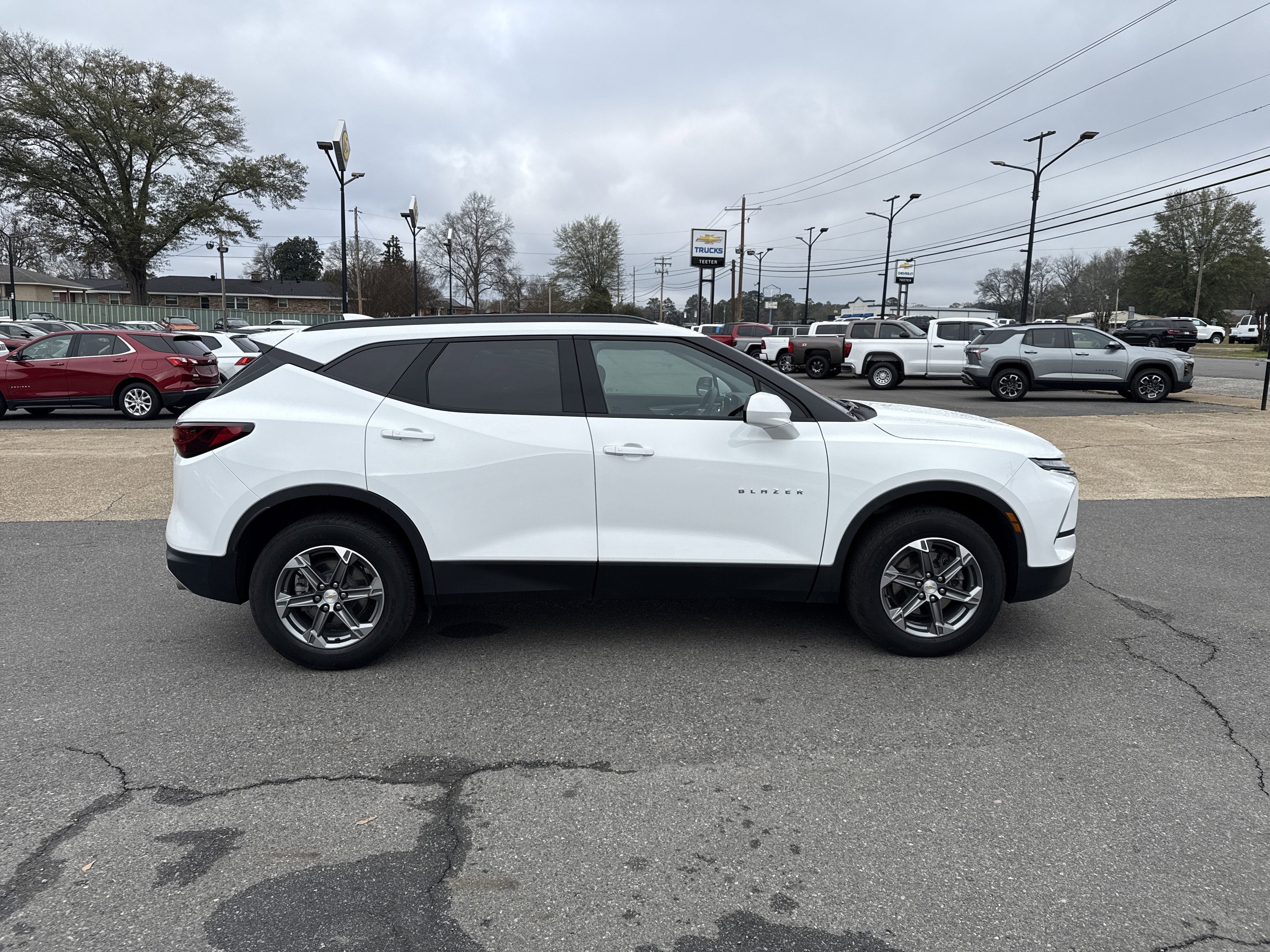 2023 Chevrolet Blazer Base