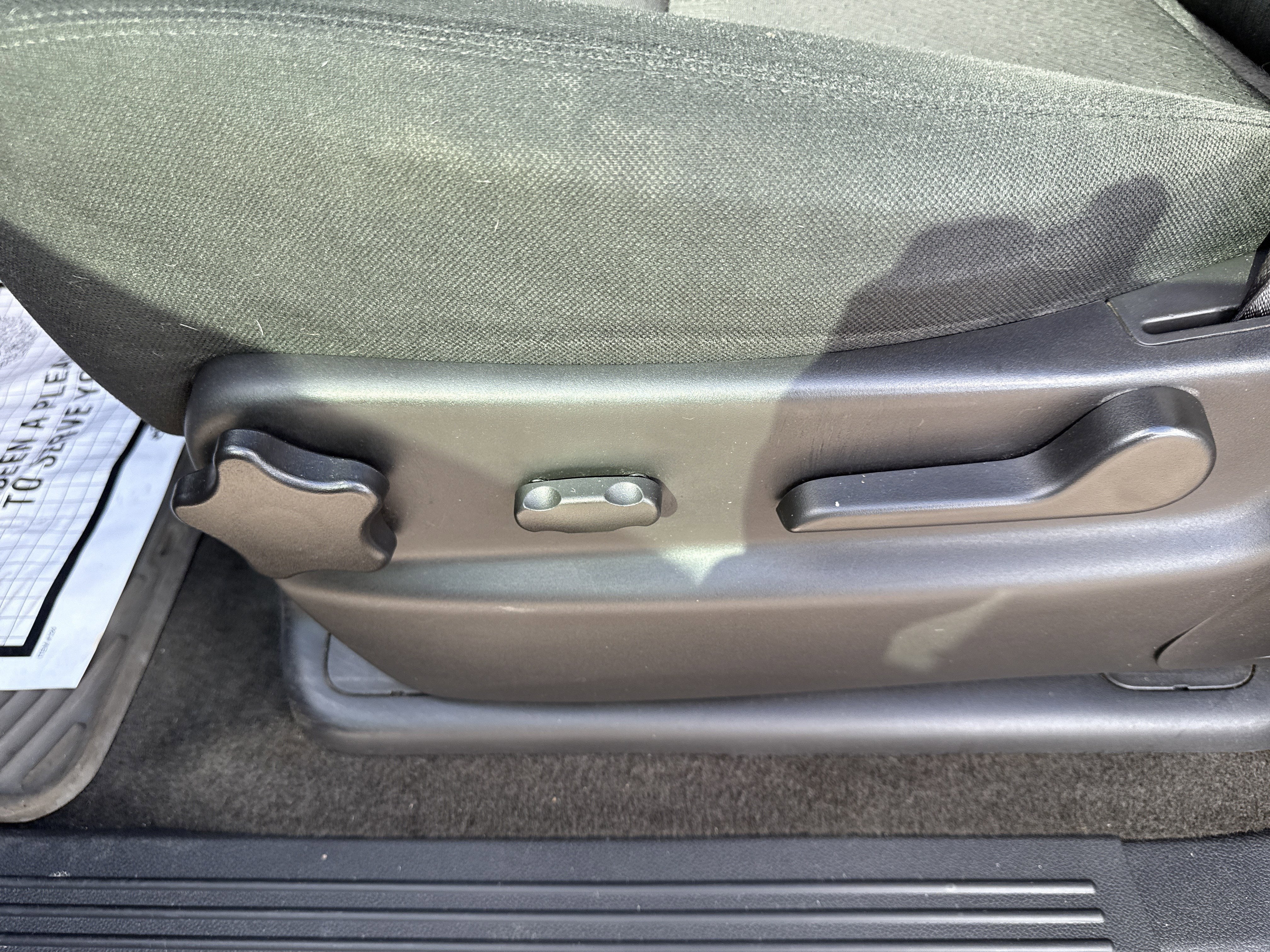 2013 Chevrolet Avalanche Base