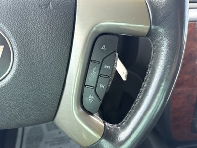 2013 Chevrolet Avalanche Base