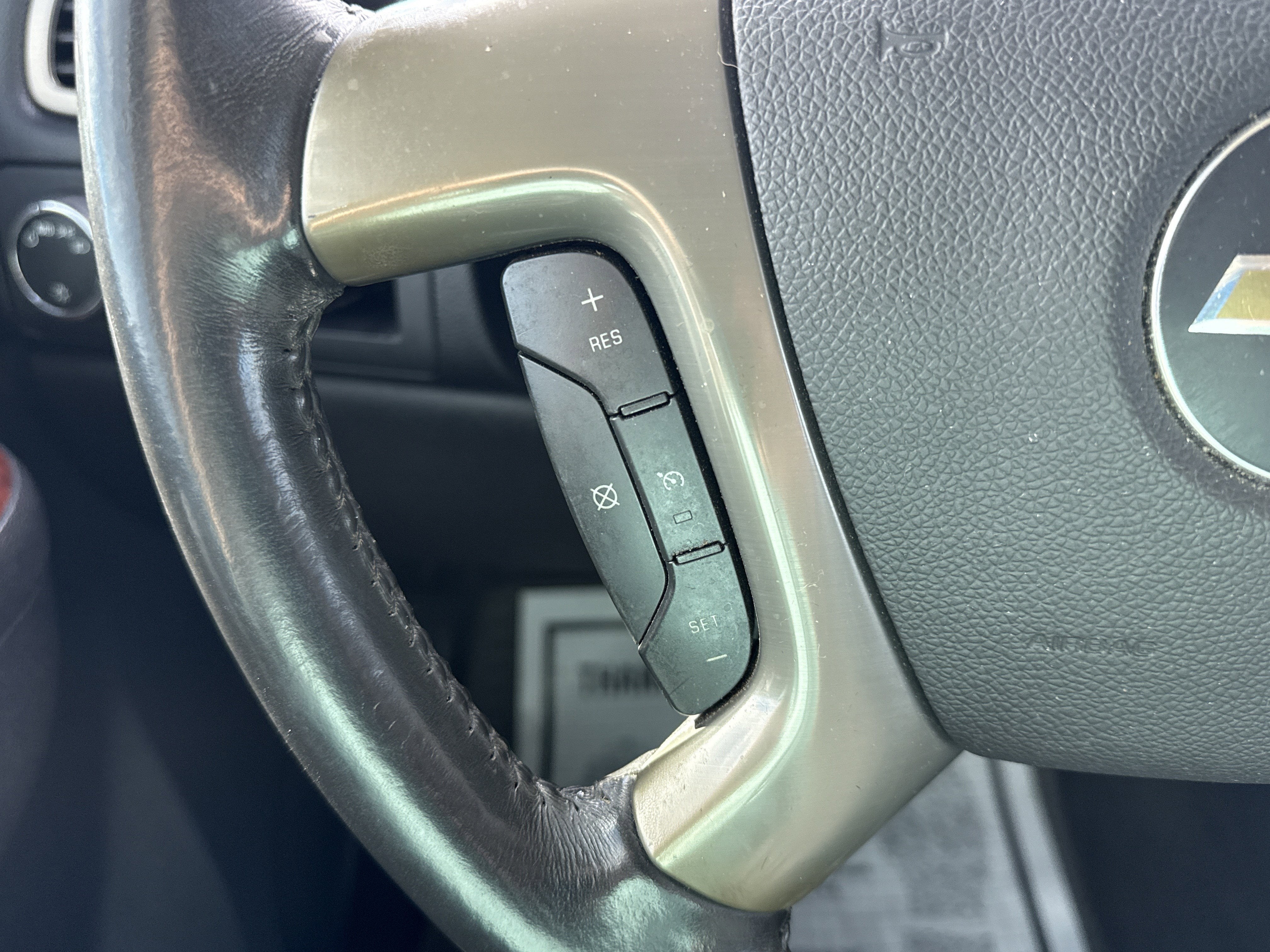 2013 Chevrolet Avalanche Base