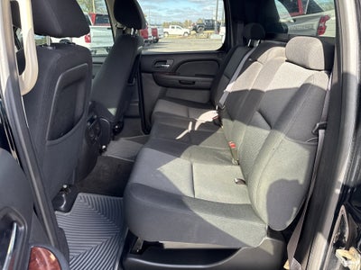 2013 Chevrolet Avalanche Base