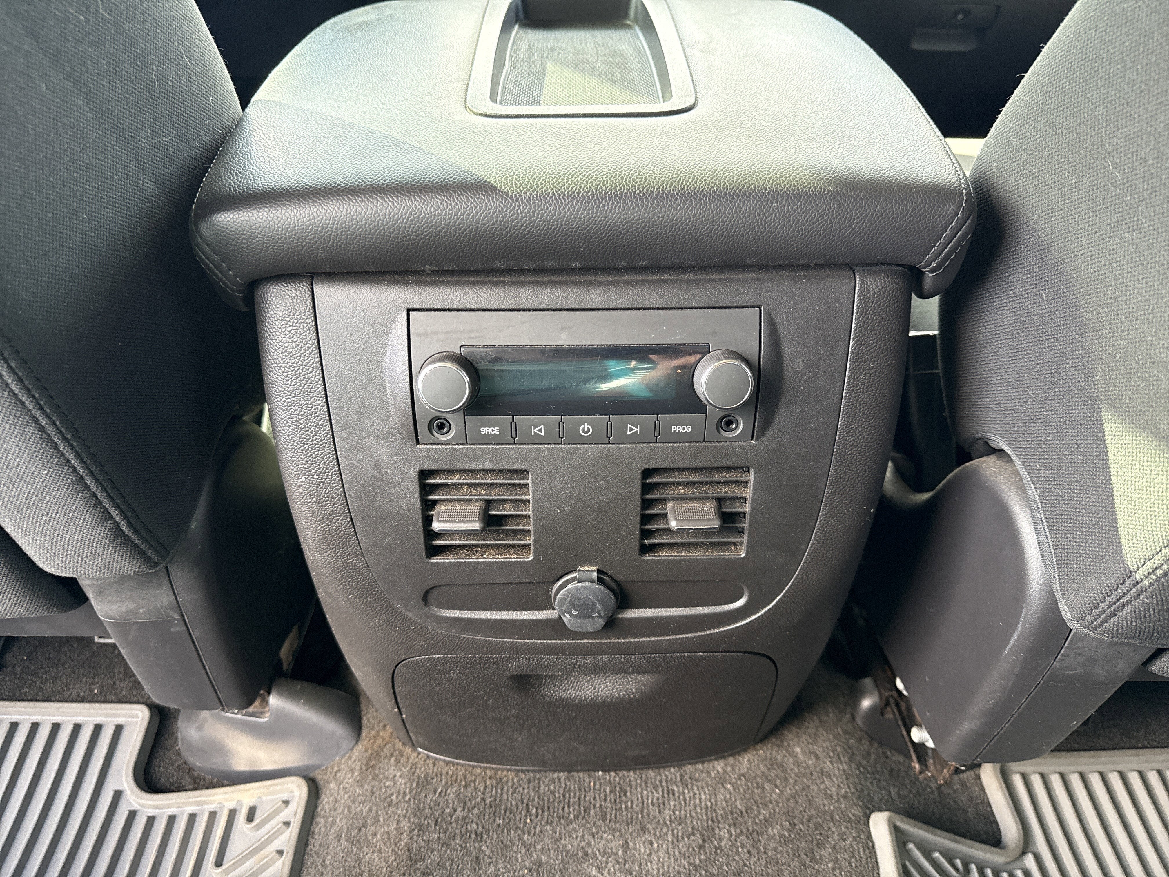 2013 Chevrolet Avalanche Base