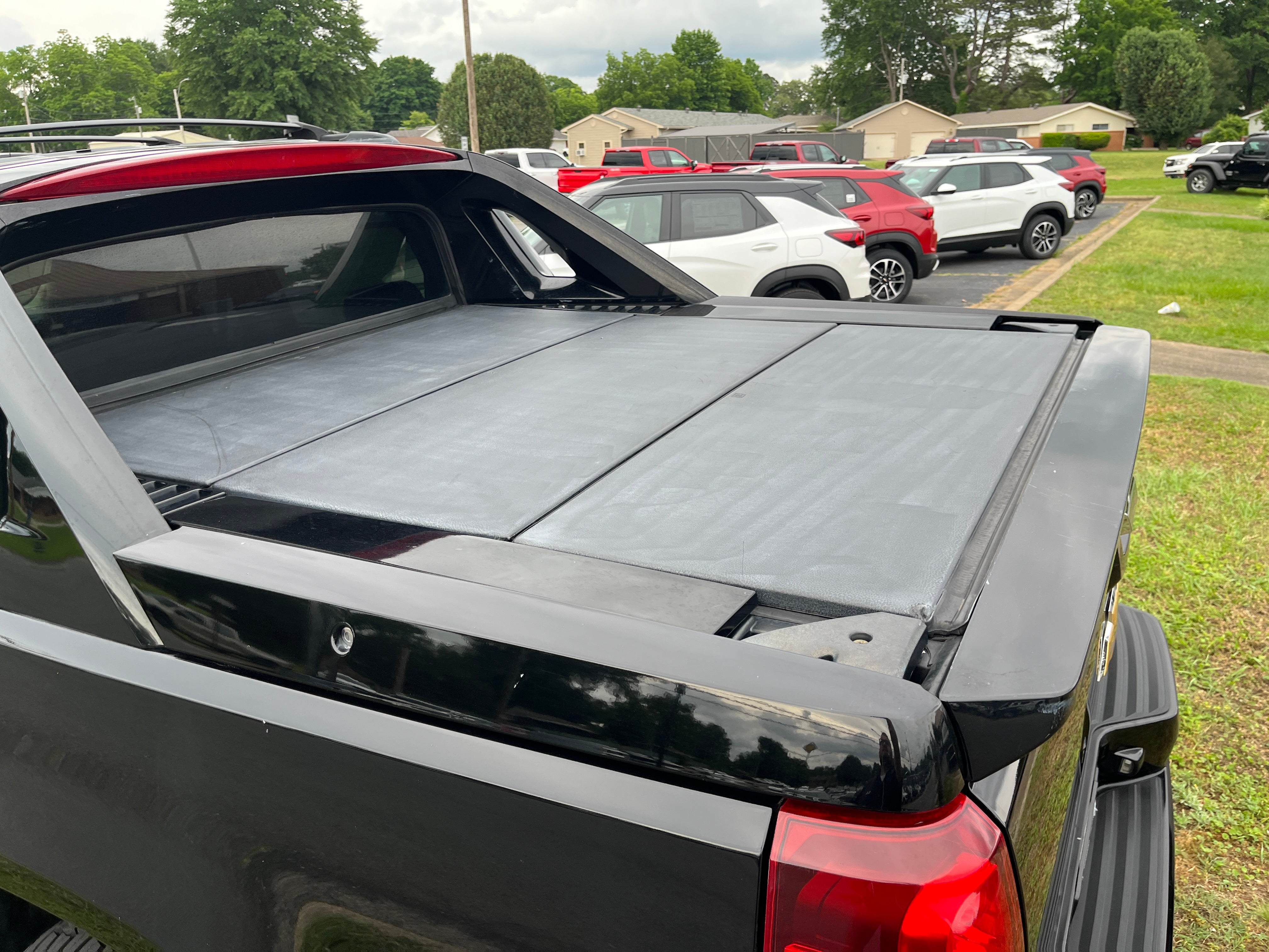 2013 Chevrolet Avalanche LS